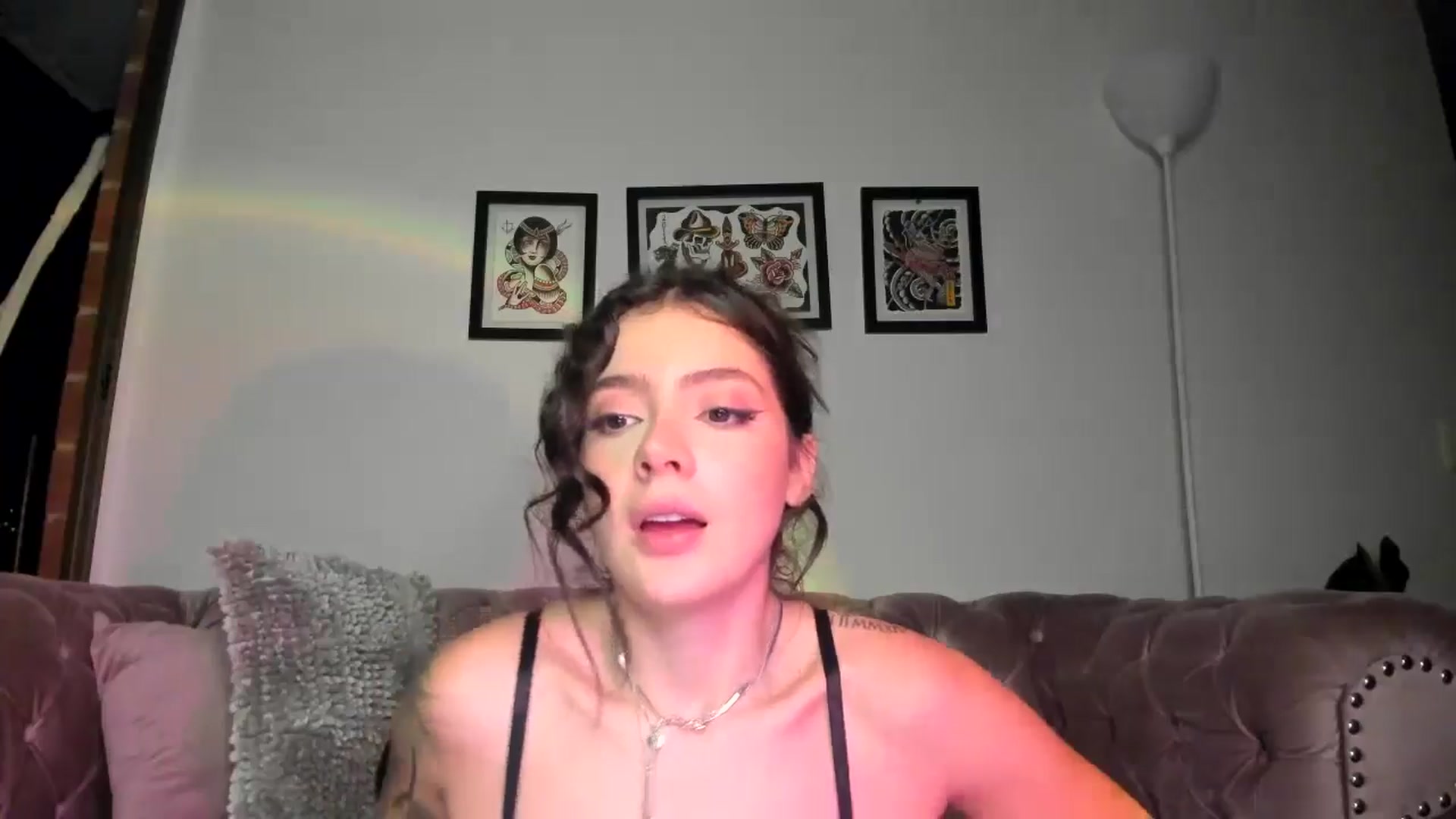 Gallery image thumbnail from lanaph's myfreecams stream on, 06/20/2024, 03:18 image 20 of 20