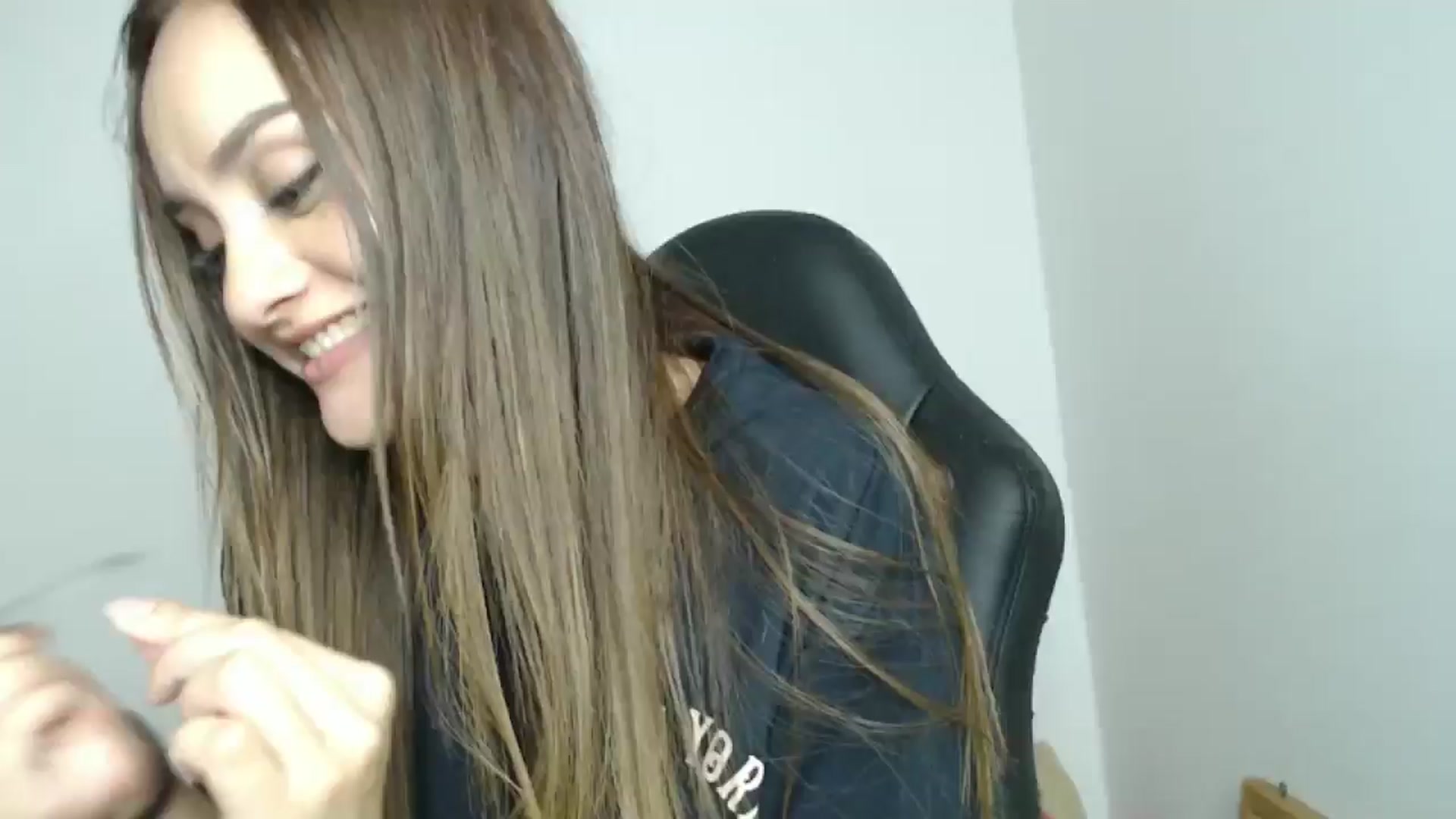 Gallery image thumbnail from lanawinters1's myfreecams stream on, 11/26/2024, 09:04 image 1 of 20