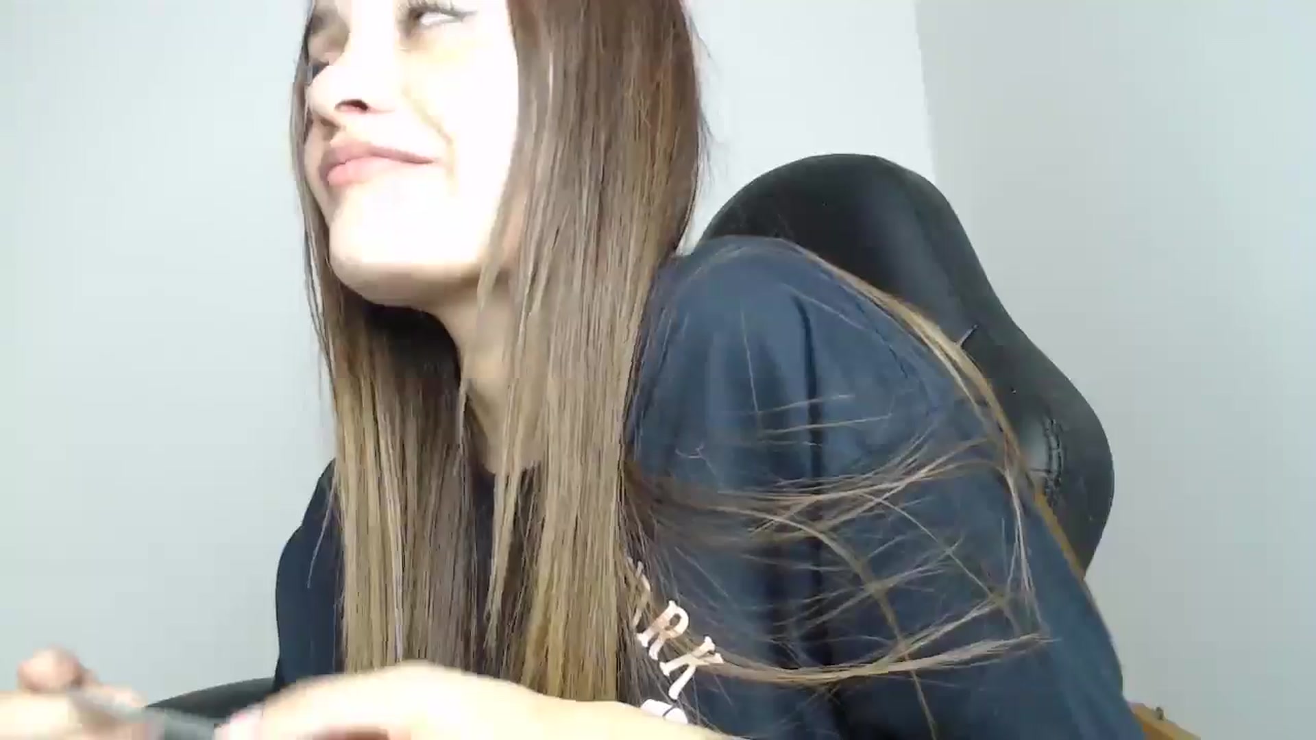 Gallery image thumbnail from lanawinters1's myfreecams stream on, 11/26/2024, 09:04 image 16 of 20