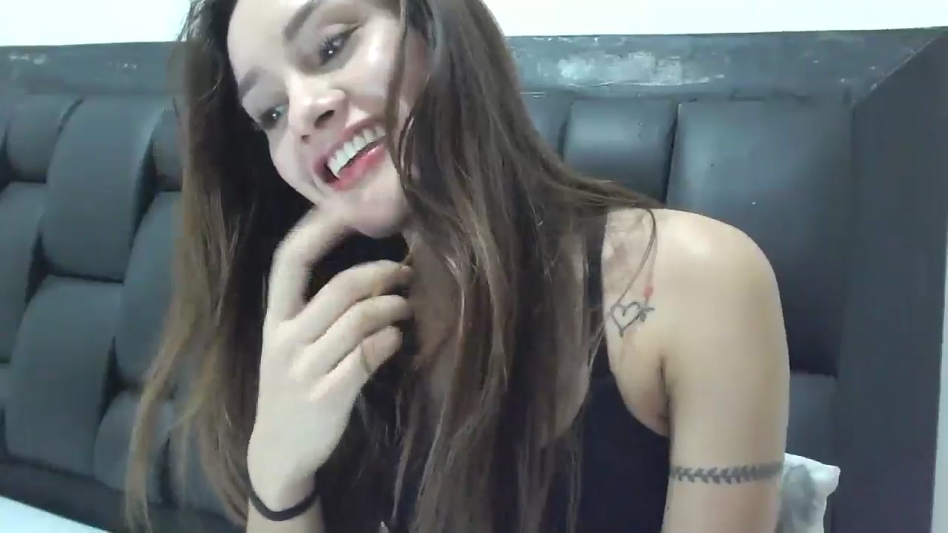 Gallery image thumbnail from lanawinters1's myfreecams stream on, 01/05/2025, 07:14 image 4 of 20
