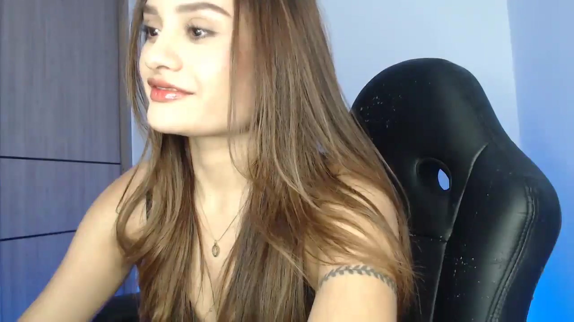 Gallery image thumbnail from lanawinters1's myfreecams stream on, 01/31/2025, 09:02 image 8 of 20