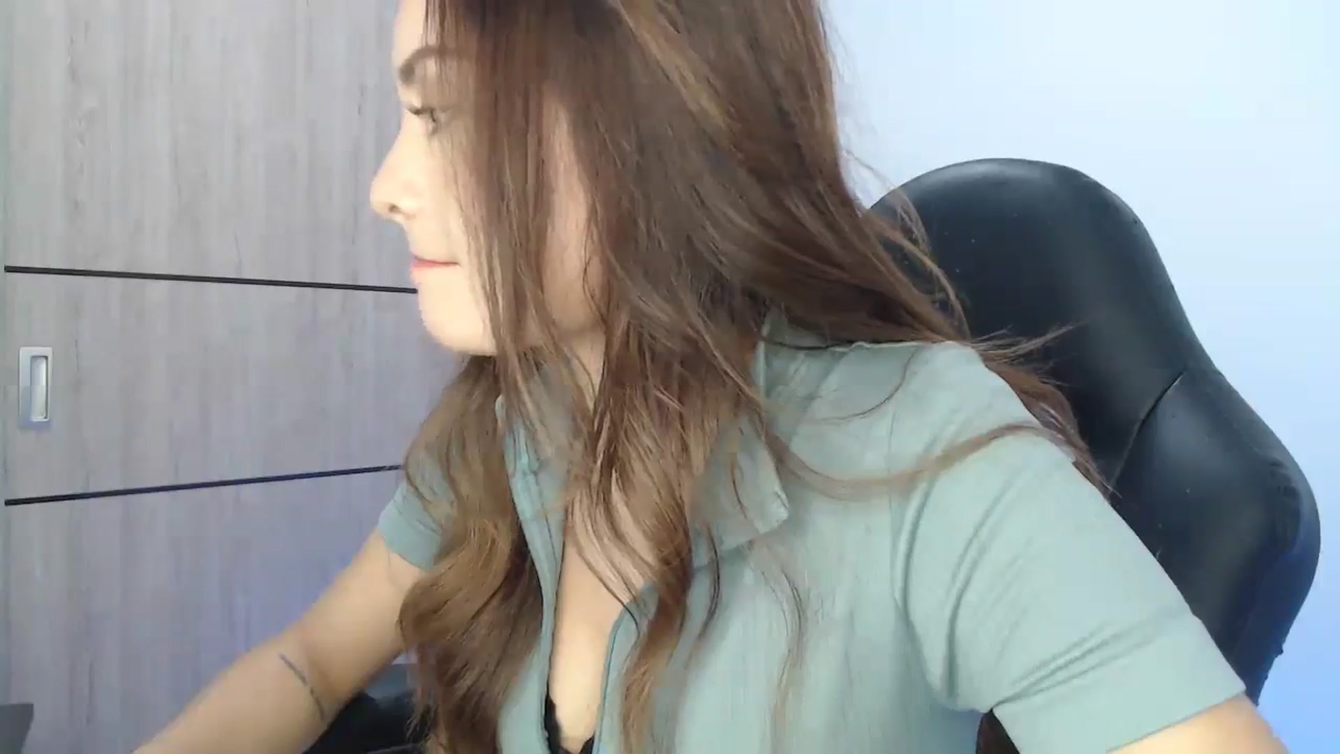 Gallery image thumbnail from lanawinters1's myfreecams stream on, 02/05/2025, 09:29 image 7 of 20