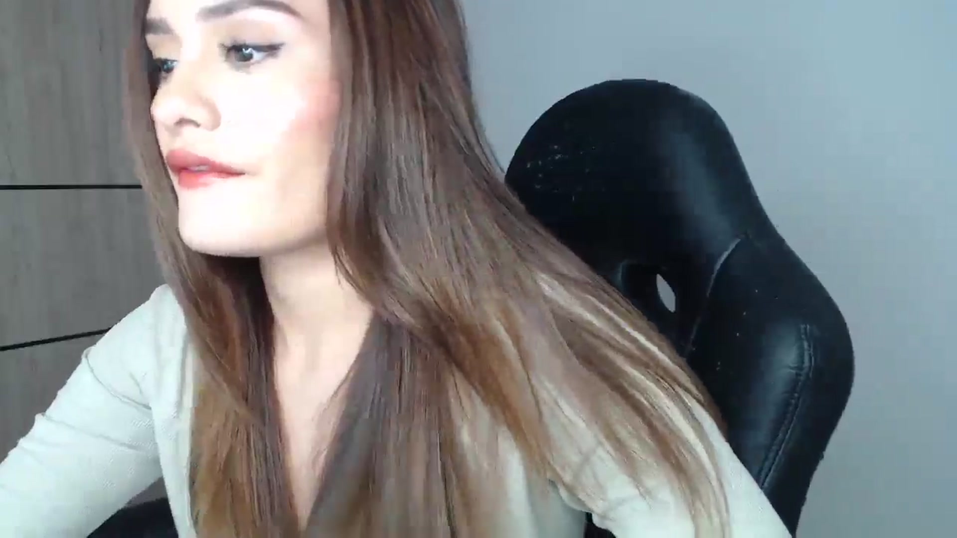 Gallery image thumbnail from lanawinters1's myfreecams stream on, 02/19/2025, 07:44 image 11 of 20