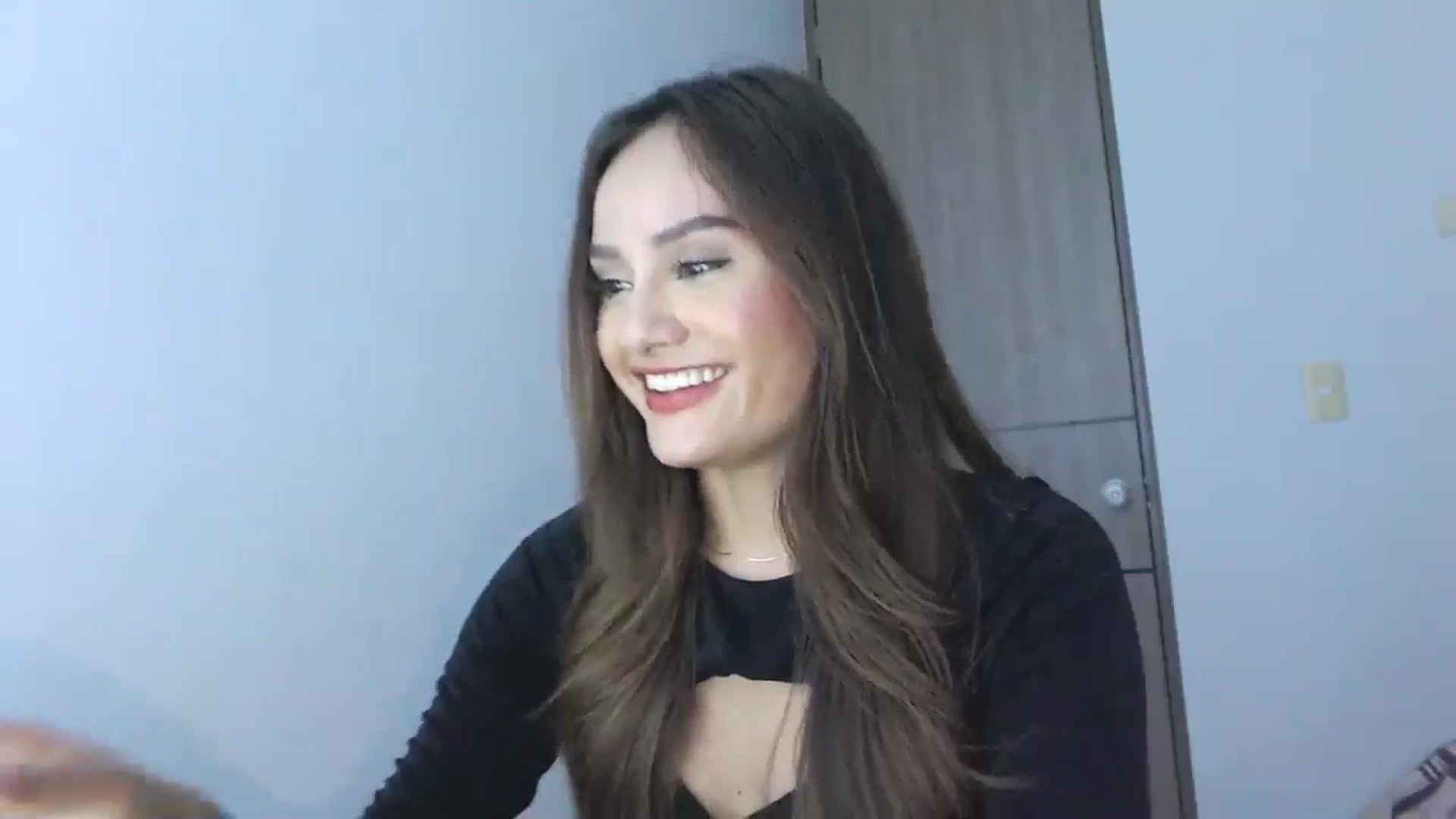 Gallery image thumbnail from lanawinters1's myfreecams stream on, 02/24/2025, 08:19 image 15 of 20