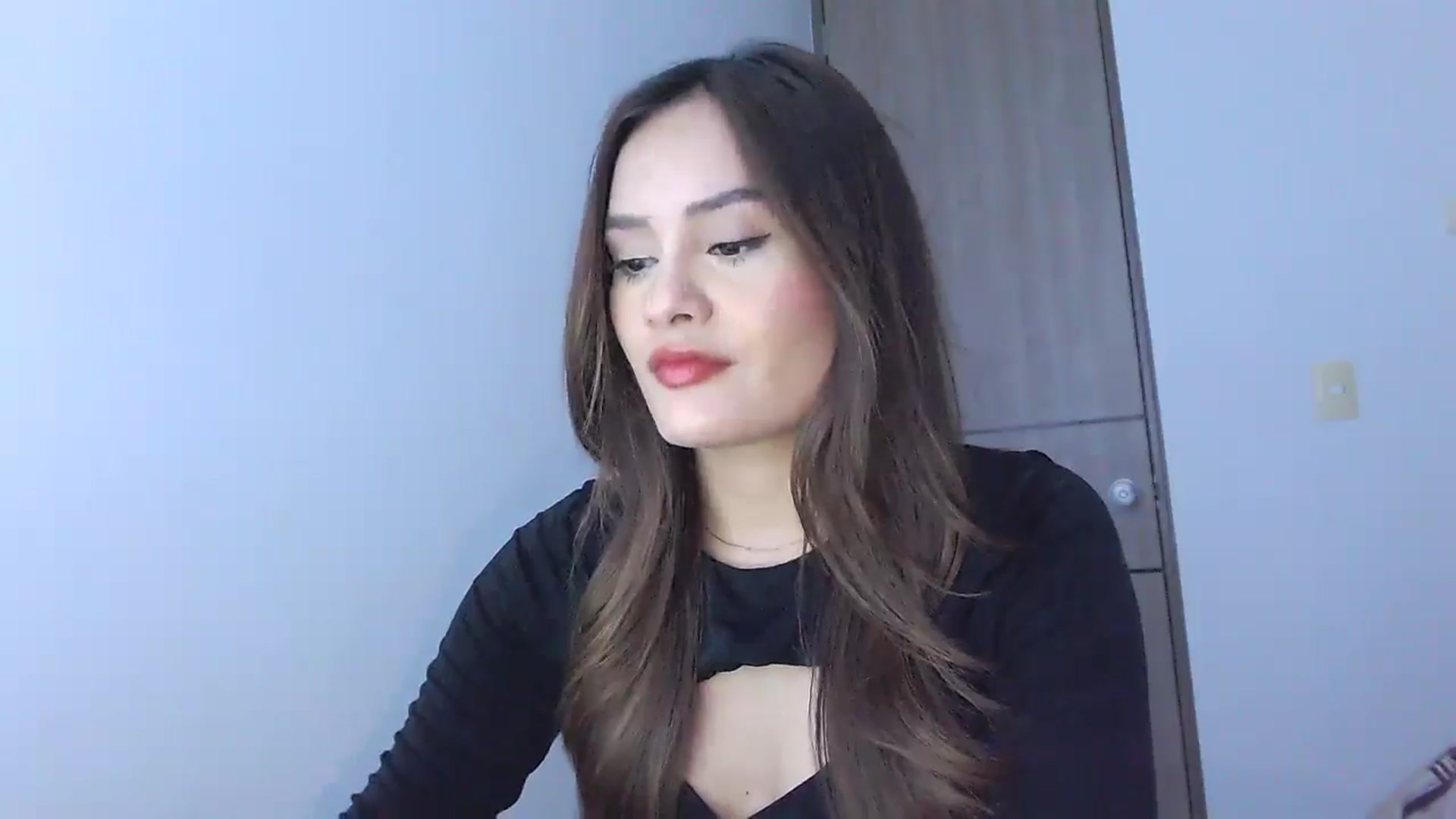 Gallery image thumbnail from lanawinters1's myfreecams stream on, 02/24/2025, 08:19 image 11 of 20