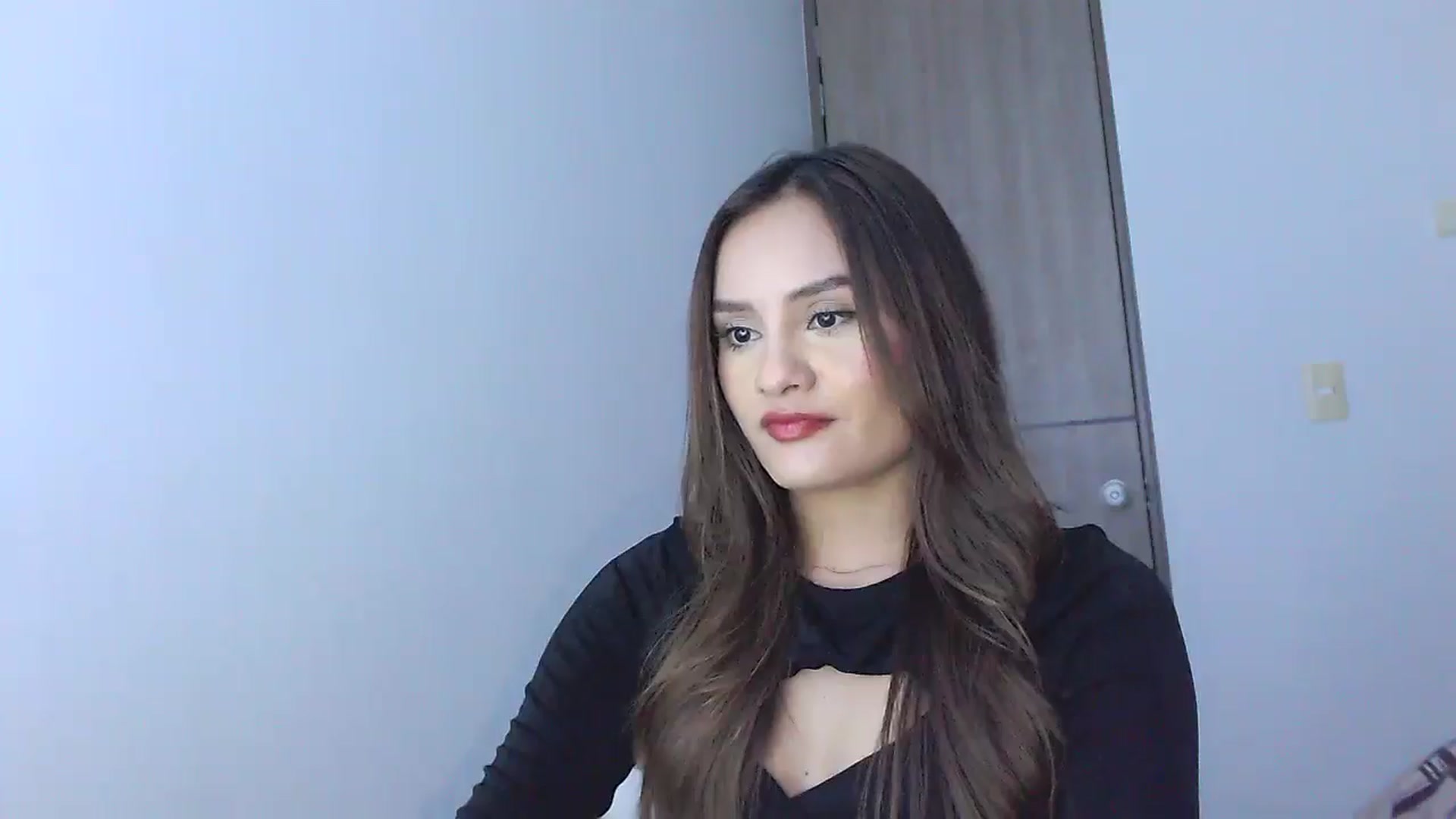 Gallery image thumbnail from lanawinters1's myfreecams stream on, 02/24/2025, 08:19 image 16 of 20
