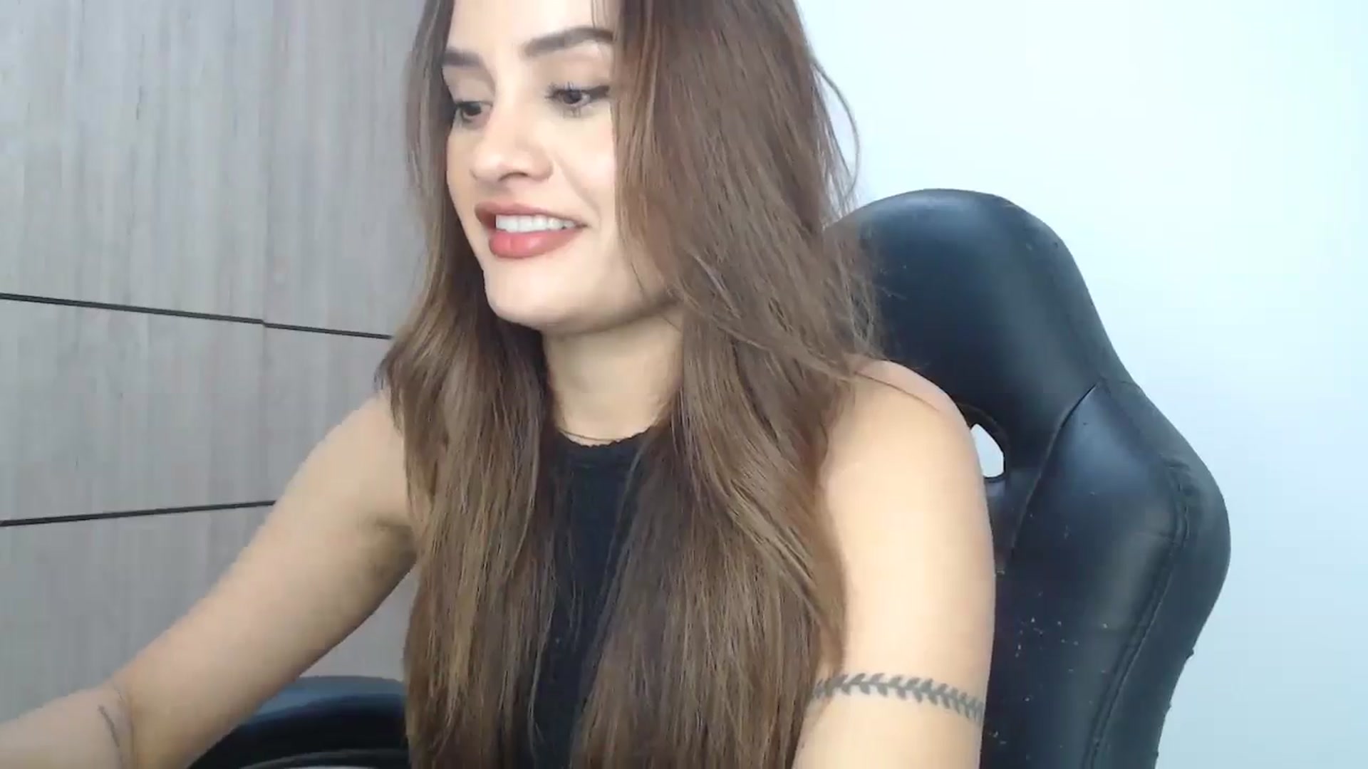 Gallery image thumbnail from lanawinters1's myfreecams stream on, 02/26/2025, 09:37 image 10 of 20