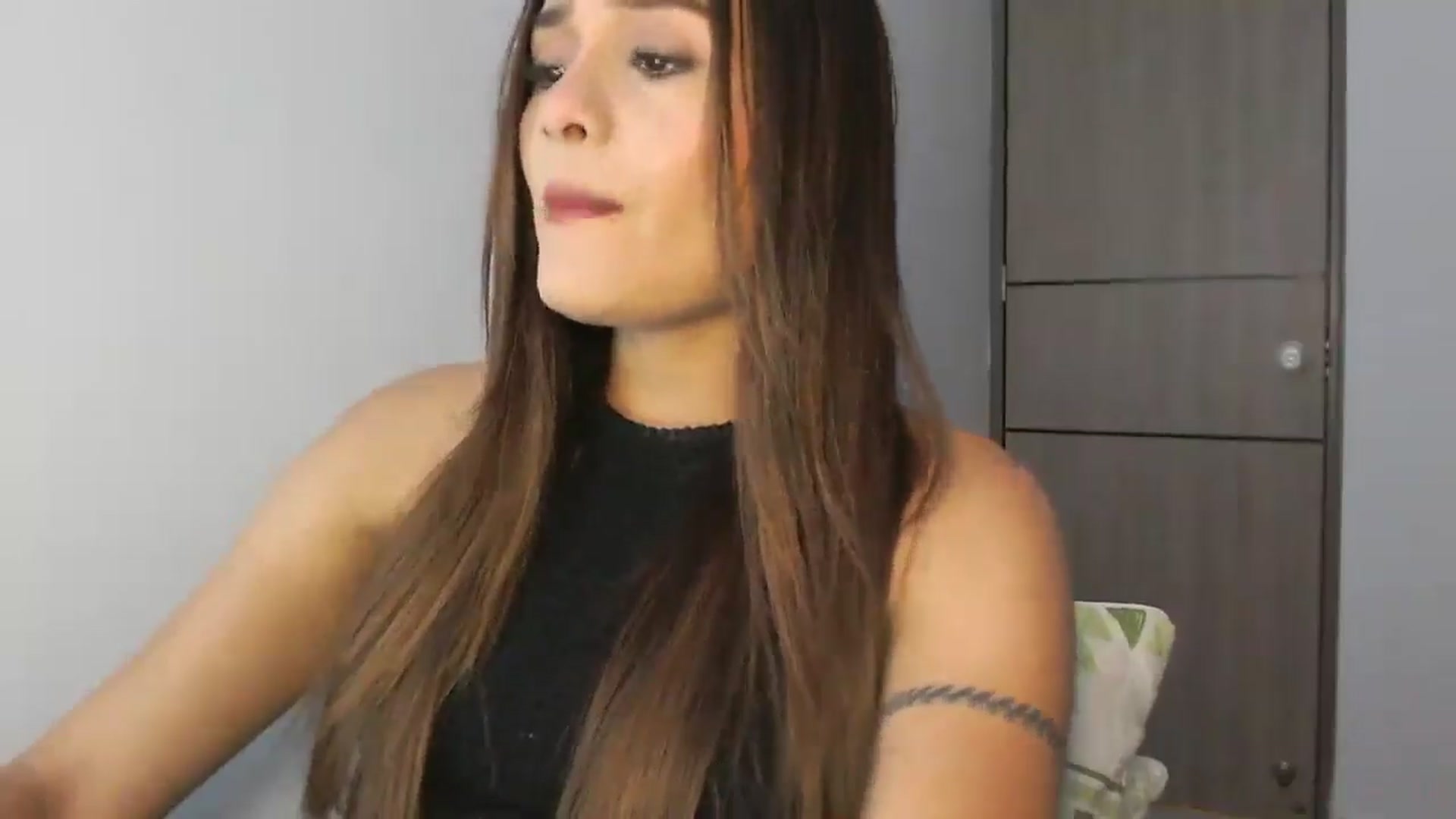 Gallery image thumbnail from lanawinters1's myfreecams stream on, 03/05/2025, 10:07 image 2 of 20