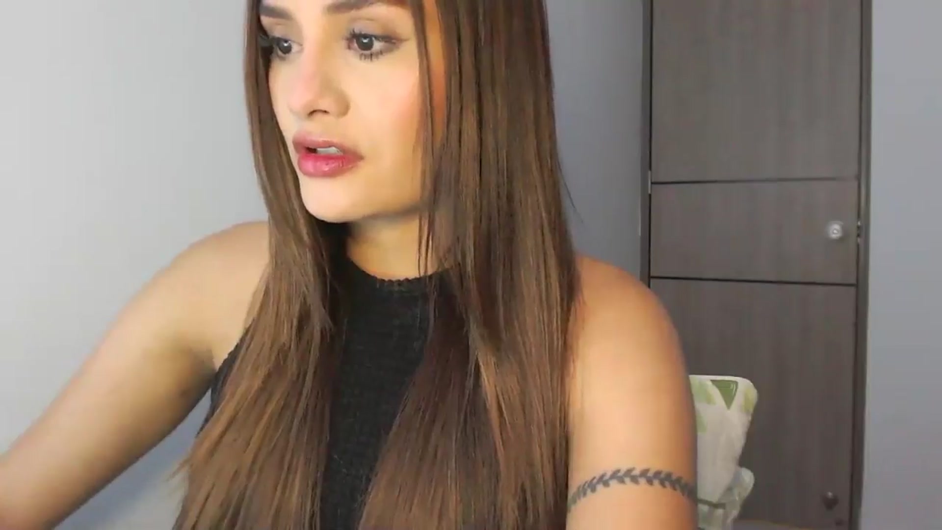 Gallery image thumbnail from lanawinters1's myfreecams stream on, 03/05/2025, 10:07 image 12 of 20