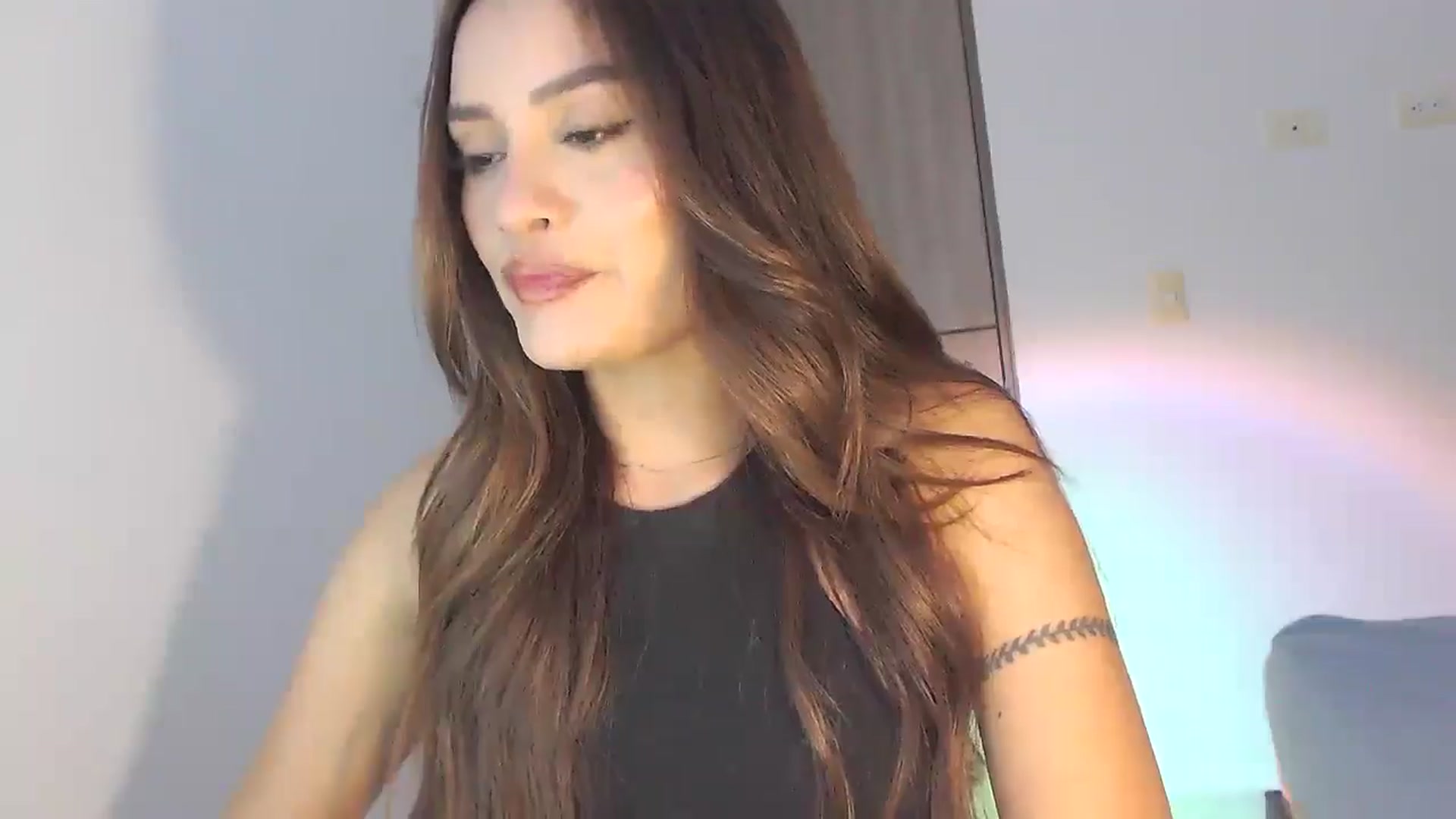 Gallery image thumbnail from lanawinters1's myfreecams stream on, 03/09/2025, 09:27 image 13 of 20