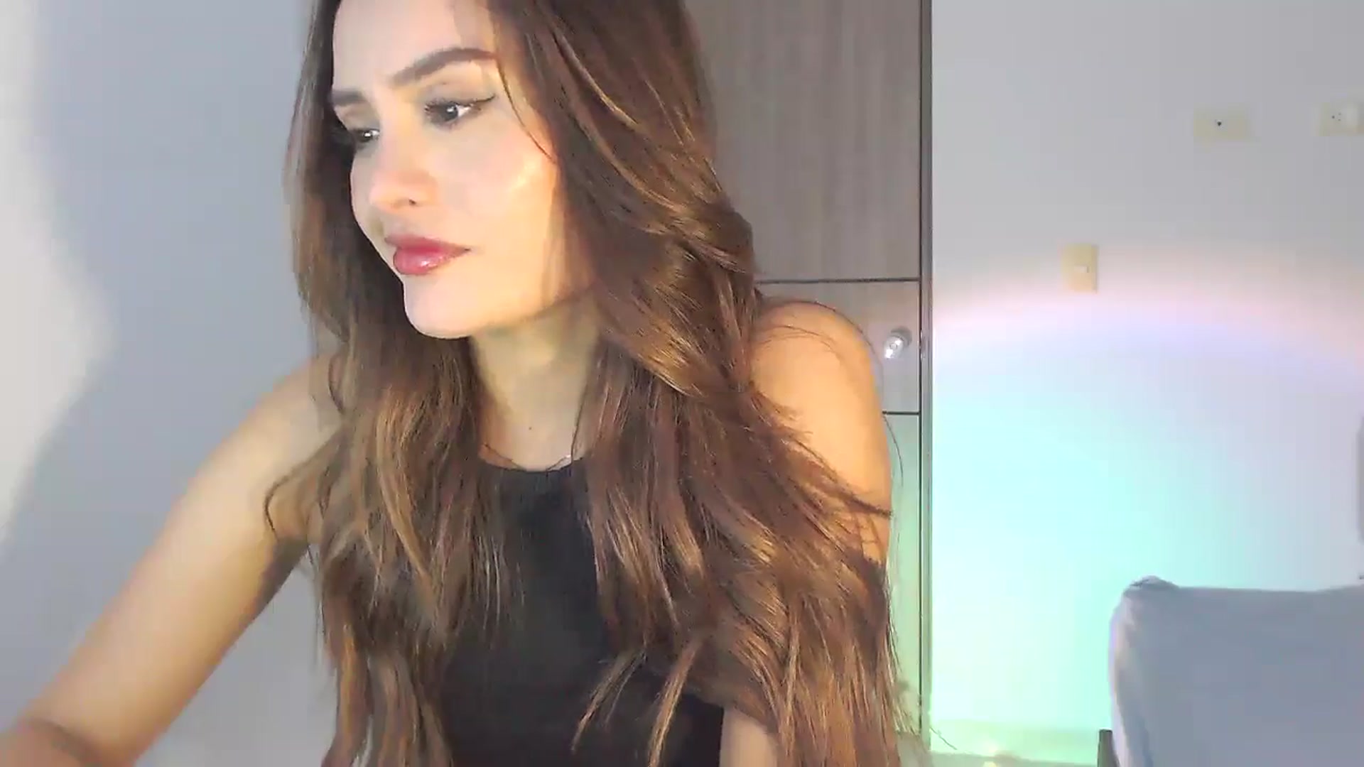 Gallery image thumbnail from lanawinters1's myfreecams stream on, 03/09/2025, 10:26 image 18 of 20