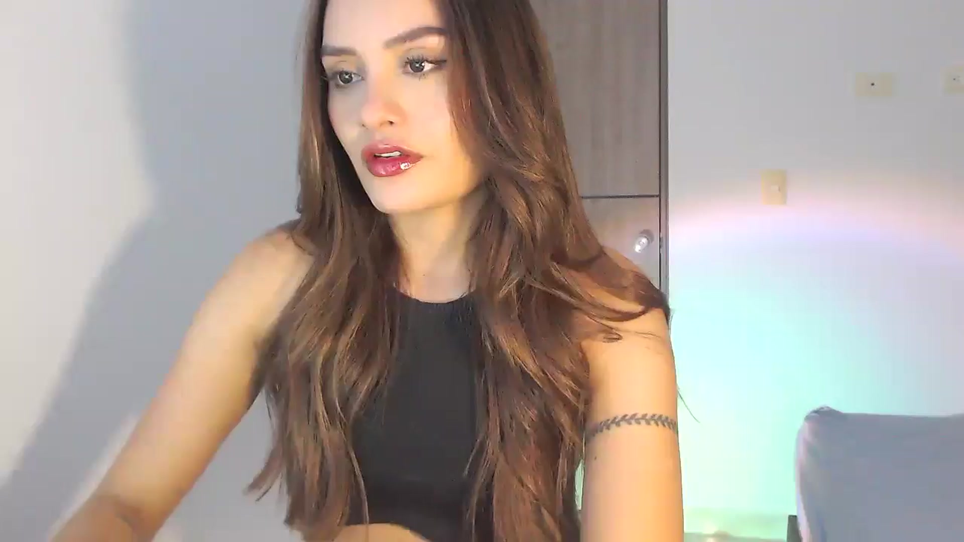 Gallery image thumbnail from lanawinters1's myfreecams stream on, 03/09/2025, 10:26 image 6 of 20