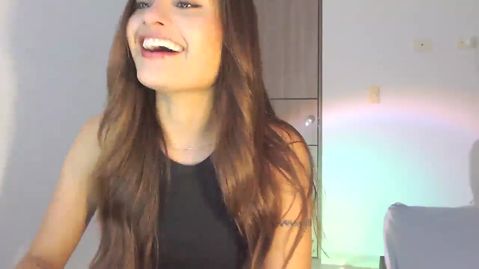Gallery image thumbnail from lanawinters1's myfreecams stream on, 03/09/2025, 11:11 image 13 of 20