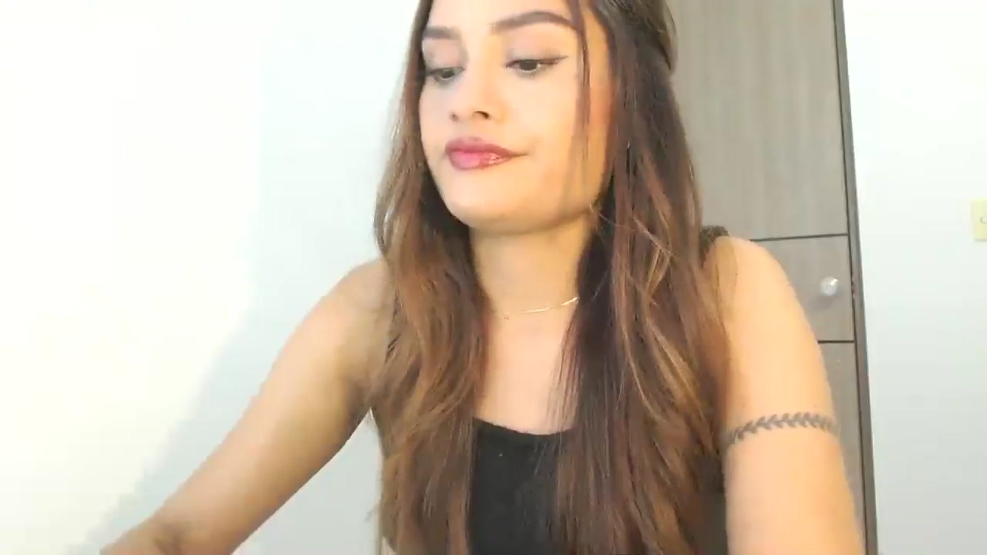 Gallery image thumbnail from lanawinters1's myfreecams stream on, 03/10/2025, 06:00 image 9 of 20