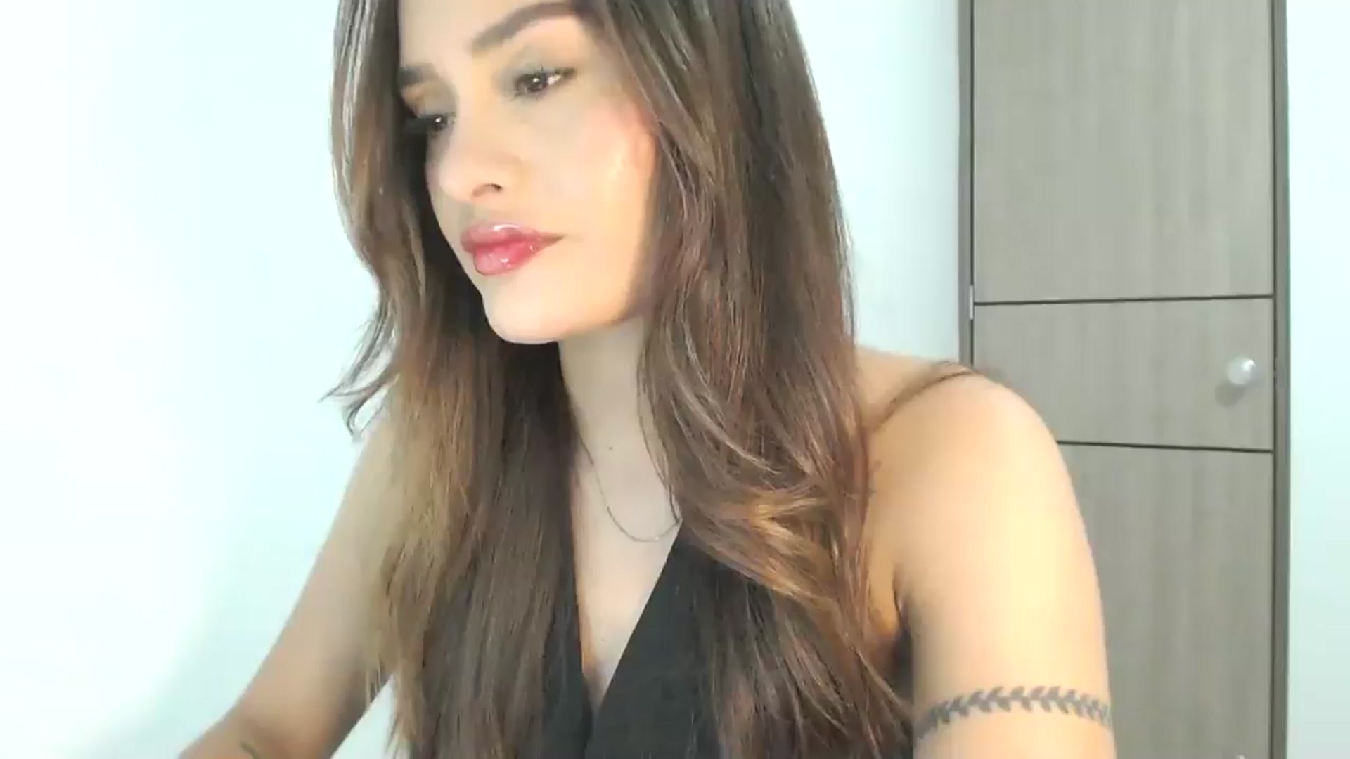 Gallery image thumbnail from lanawinters1's myfreecams stream on, 03/11/2025, 10:04 image 2 of 20