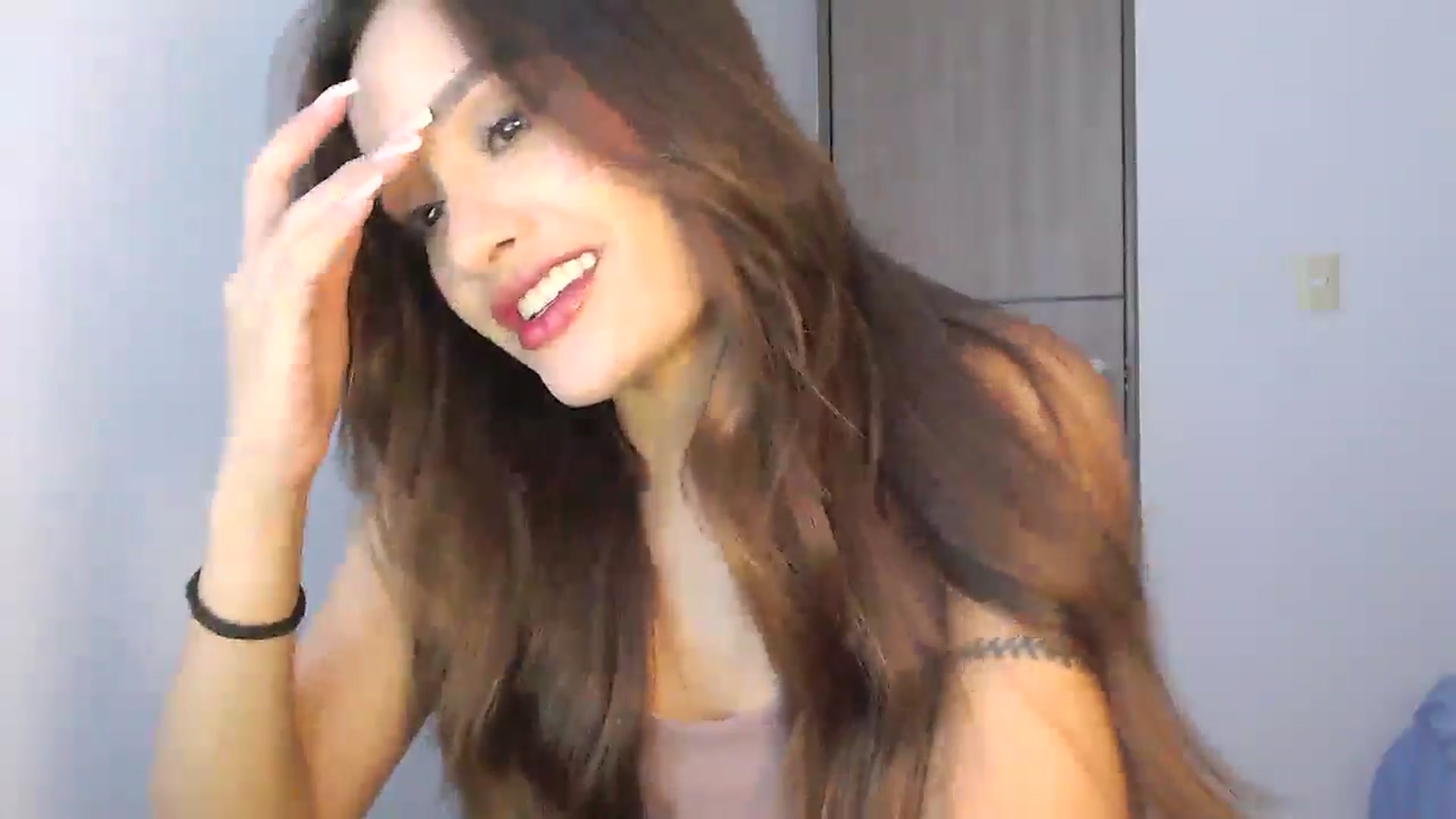 Gallery image thumbnail from lanawinters1's myfreecams stream on, 03/20/2025, 10:25 image 6 of 20