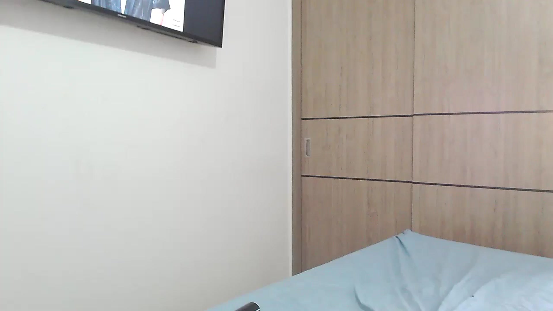 Gallery image thumbnail from lanawinters1's myfreecams stream on, 08/31/2025, 11:49 image 5 of 20