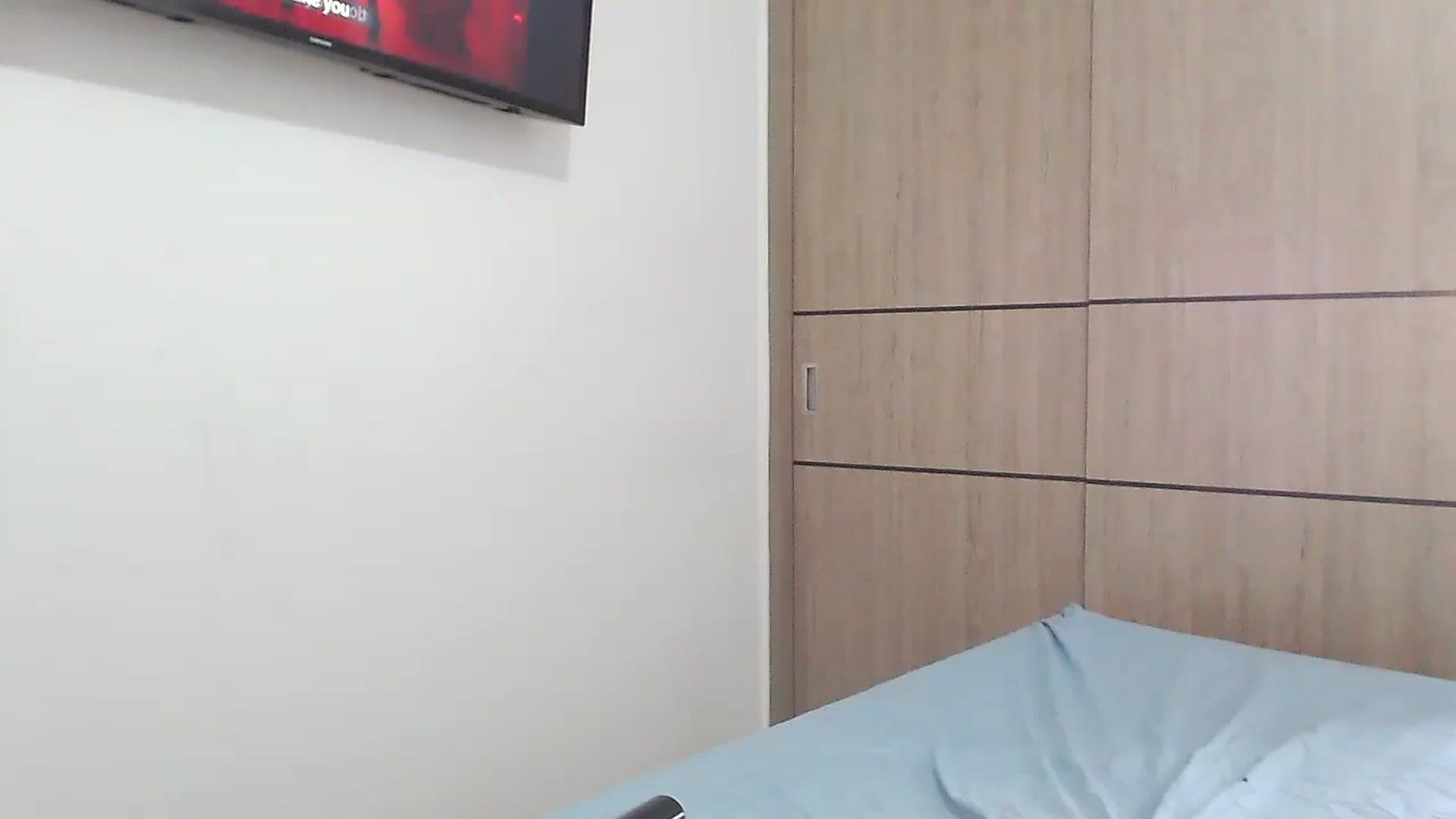 Gallery image thumbnail from lanawinters1's myfreecams stream on, 08/31/2025, 11:49 image 8 of 20