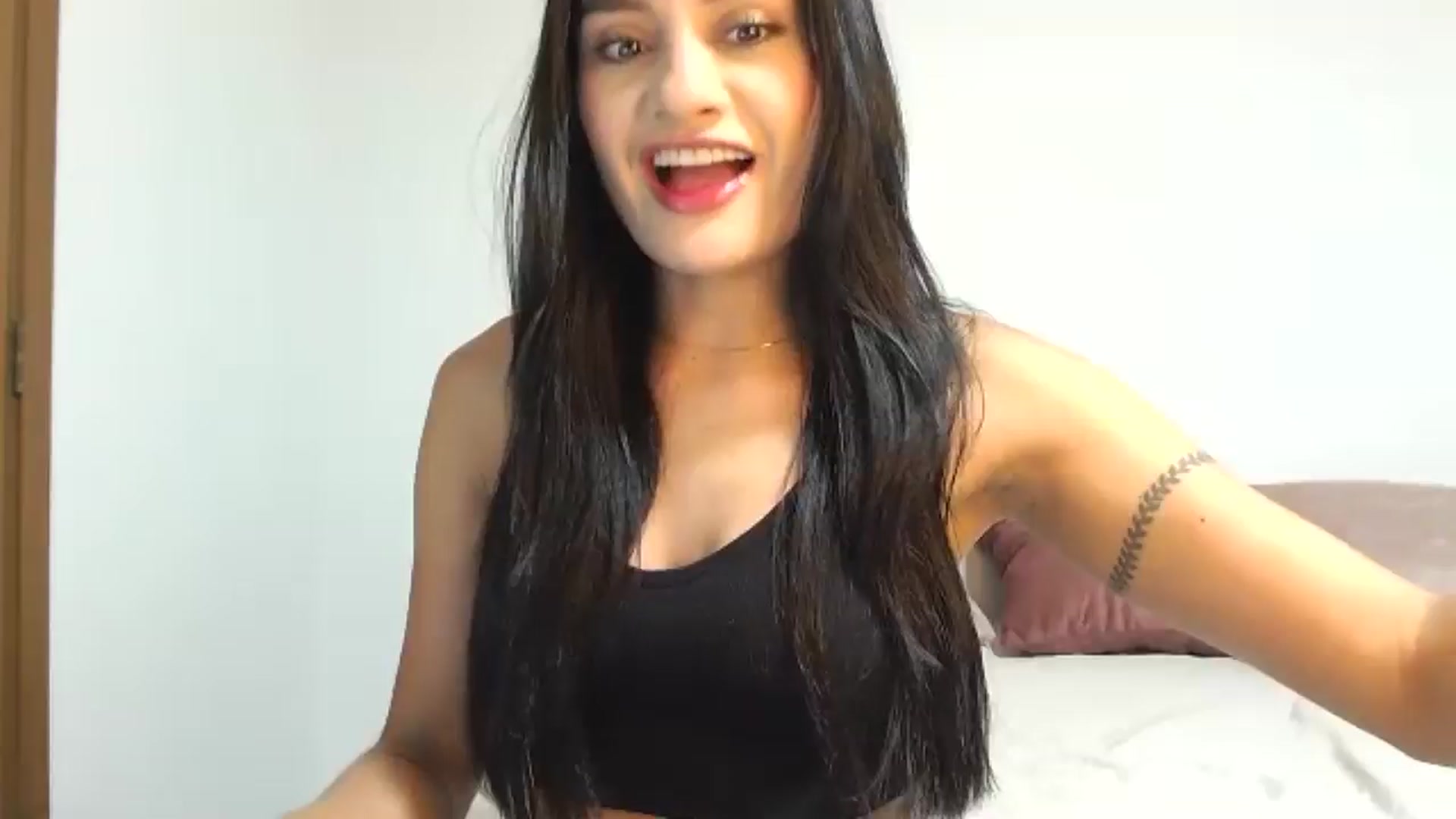Gallery image thumbnail from lanawinters1's myfreecams stream on, 09/23/2025, 08:59 image 1 of 20