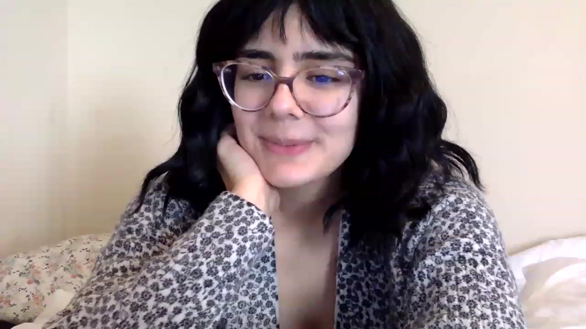 Gallery image thumbnail from laneyangelxx's myfreecams stream on, 01/02/2023, 17:26 image 13 of 20