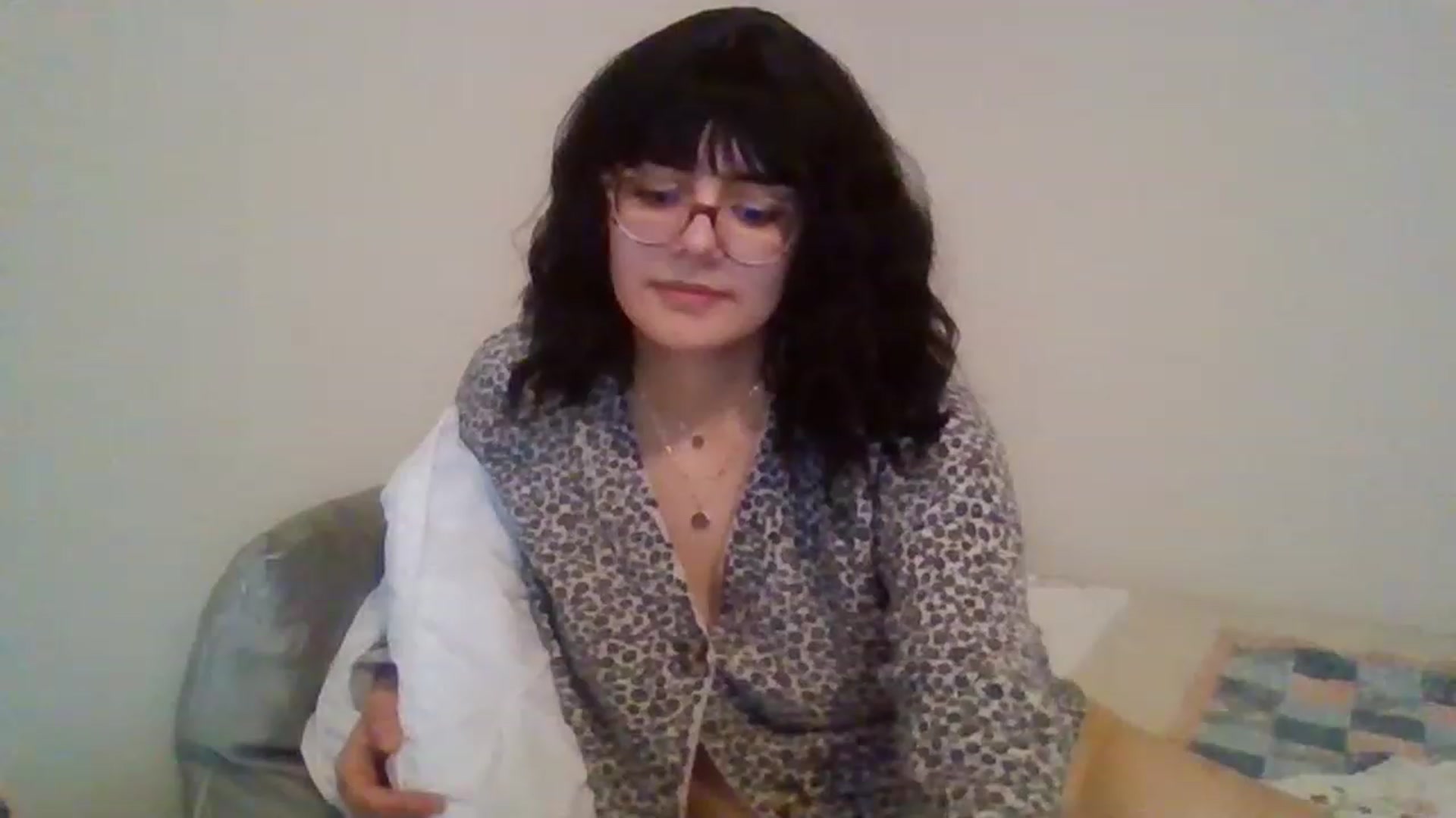 Gallery image thumbnail from laneyangelxx's myfreecams stream on, 01/06/2023, 18:02 image 7 of 20