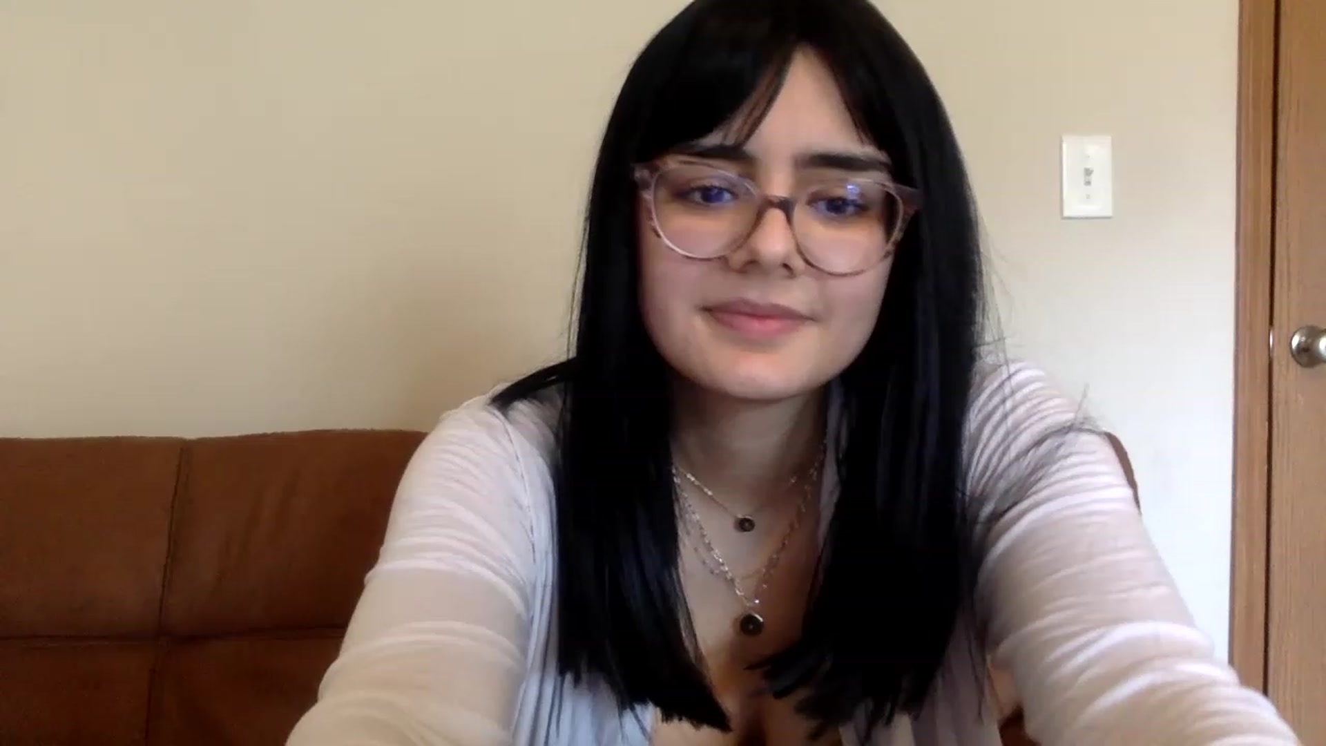 Gallery image thumbnail from laneyangelxx's myfreecams stream on, 01/16/2023, 16:26 image 3 of 20