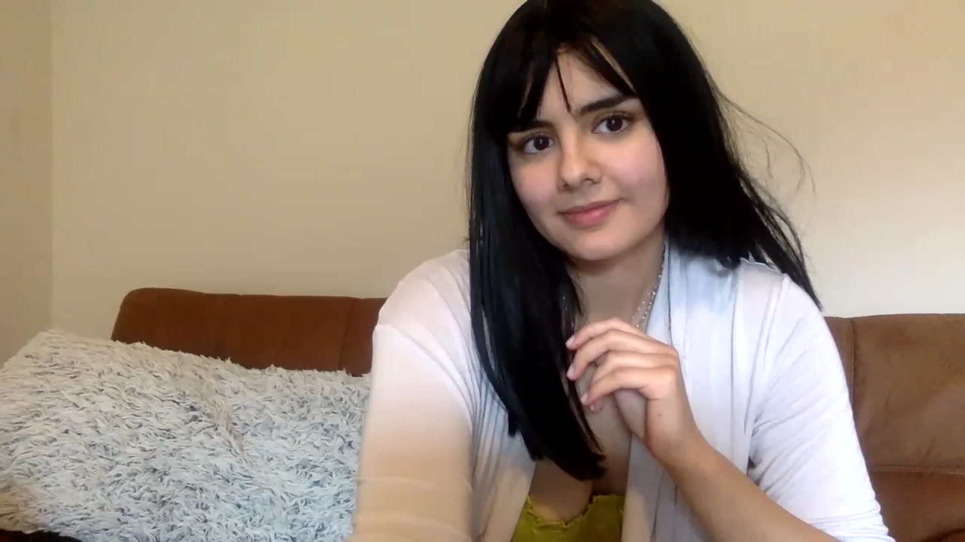 Gallery image thumbnail from laneyangelxx's myfreecams stream on, 01/19/2023, 16:40 image 11 of 20