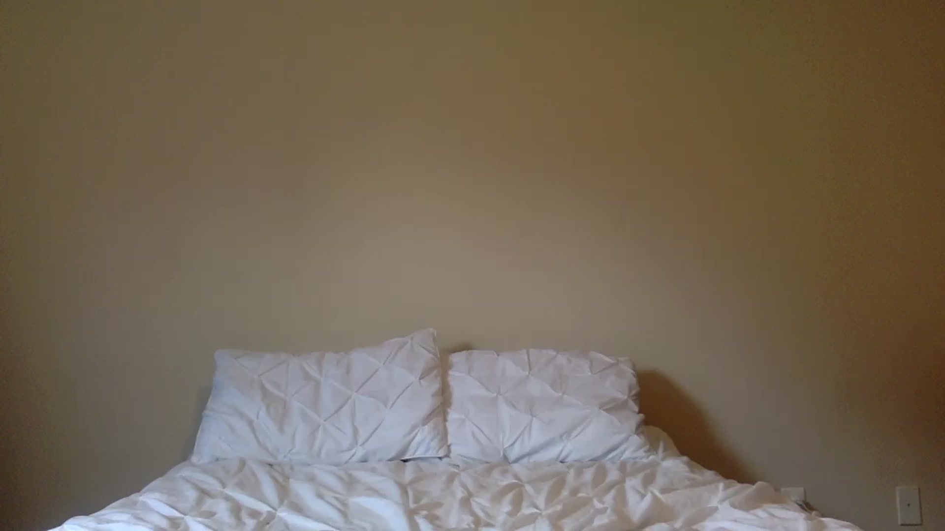 Gallery image thumbnail from laneyangelxx's myfreecams stream on, 01/20/2023, 19:01 image 6 of 20