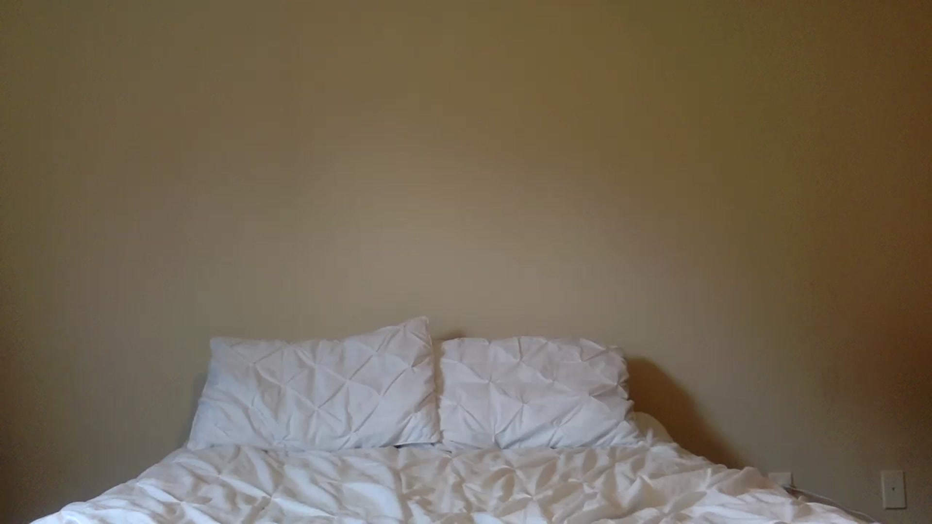 Gallery image thumbnail from laneyangelxx's myfreecams stream on, 01/20/2023, 19:01 image 5 of 20