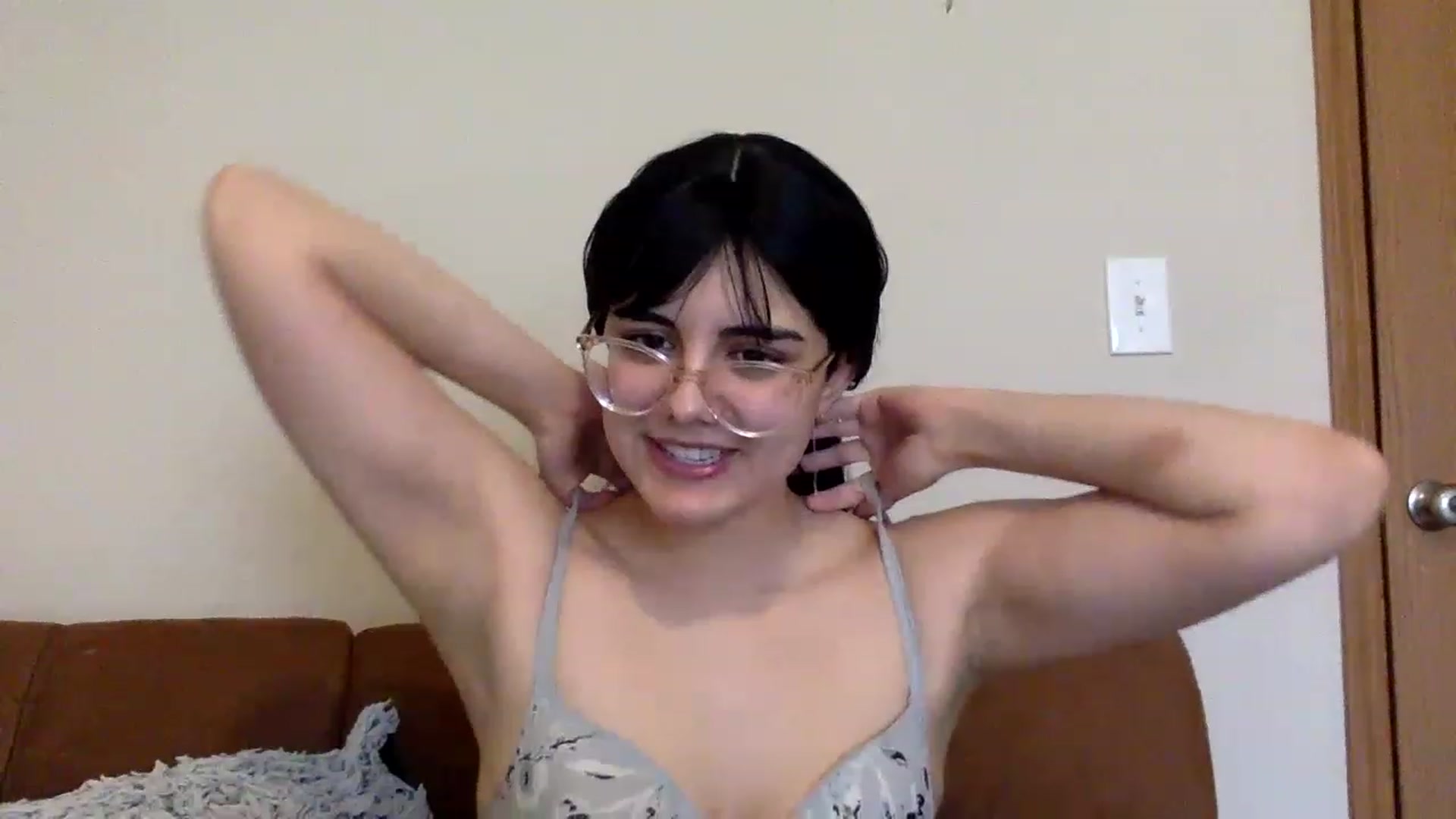 Gallery image thumbnail from laneyangelxx's myfreecams stream on, 02/11/2023, 19:55 image 14 of 20