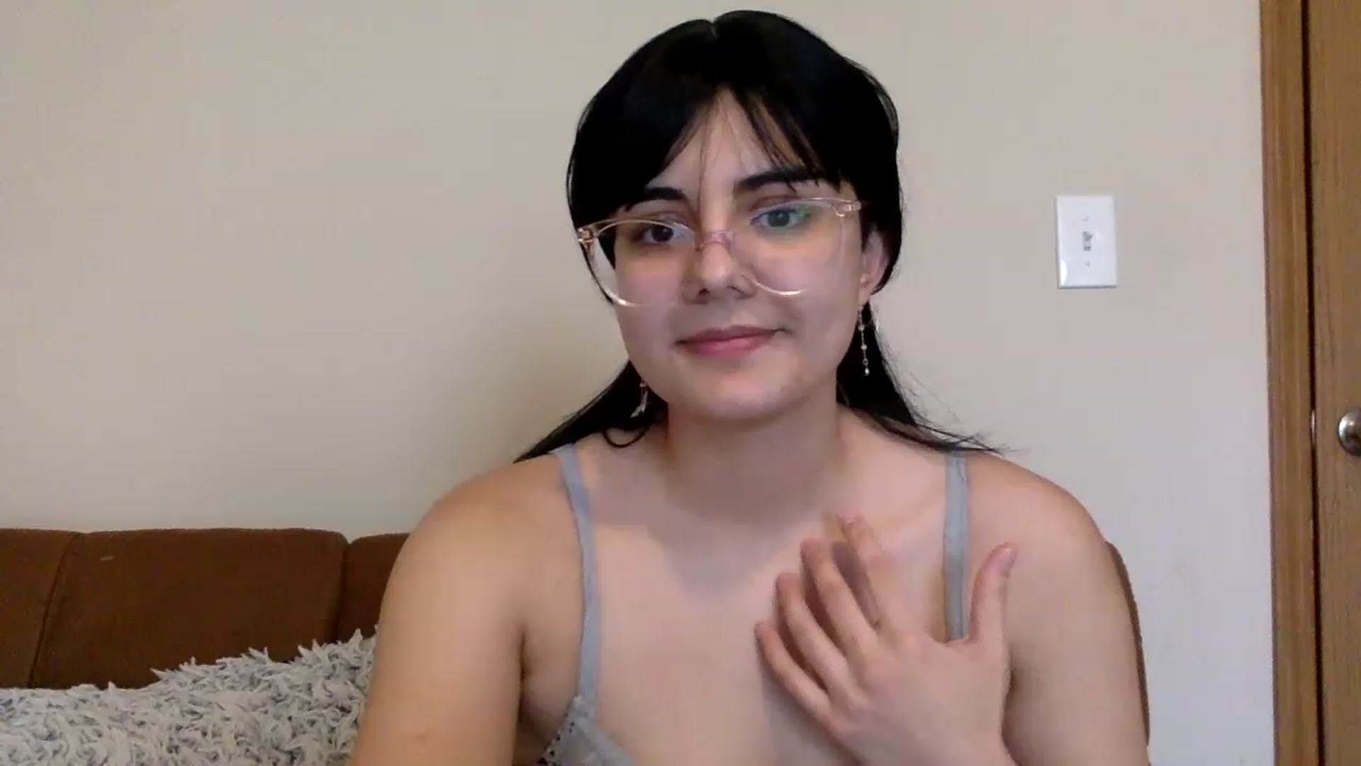Gallery image thumbnail from laneyangelxx's myfreecams stream on, 02/11/2023, 19:55 image 2 of 20