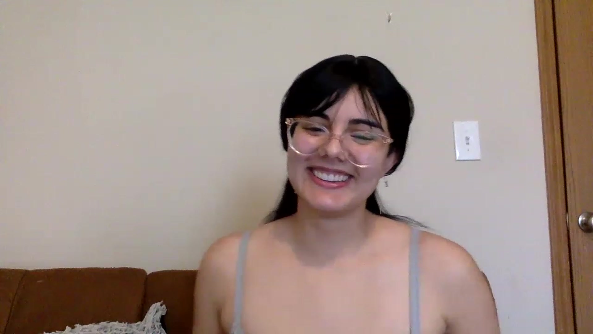Gallery image thumbnail from laneyangelxx's myfreecams stream on, 02/11/2023, 19:55 image 12 of 20