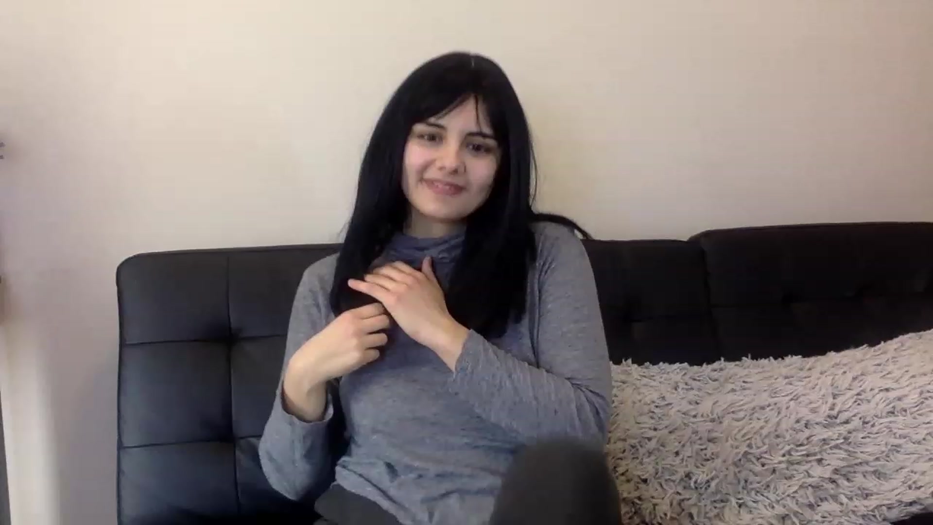 Gallery image thumbnail from laneyangelxx's myfreecams stream on, 02/20/2023, 18:48 image 5 of 20