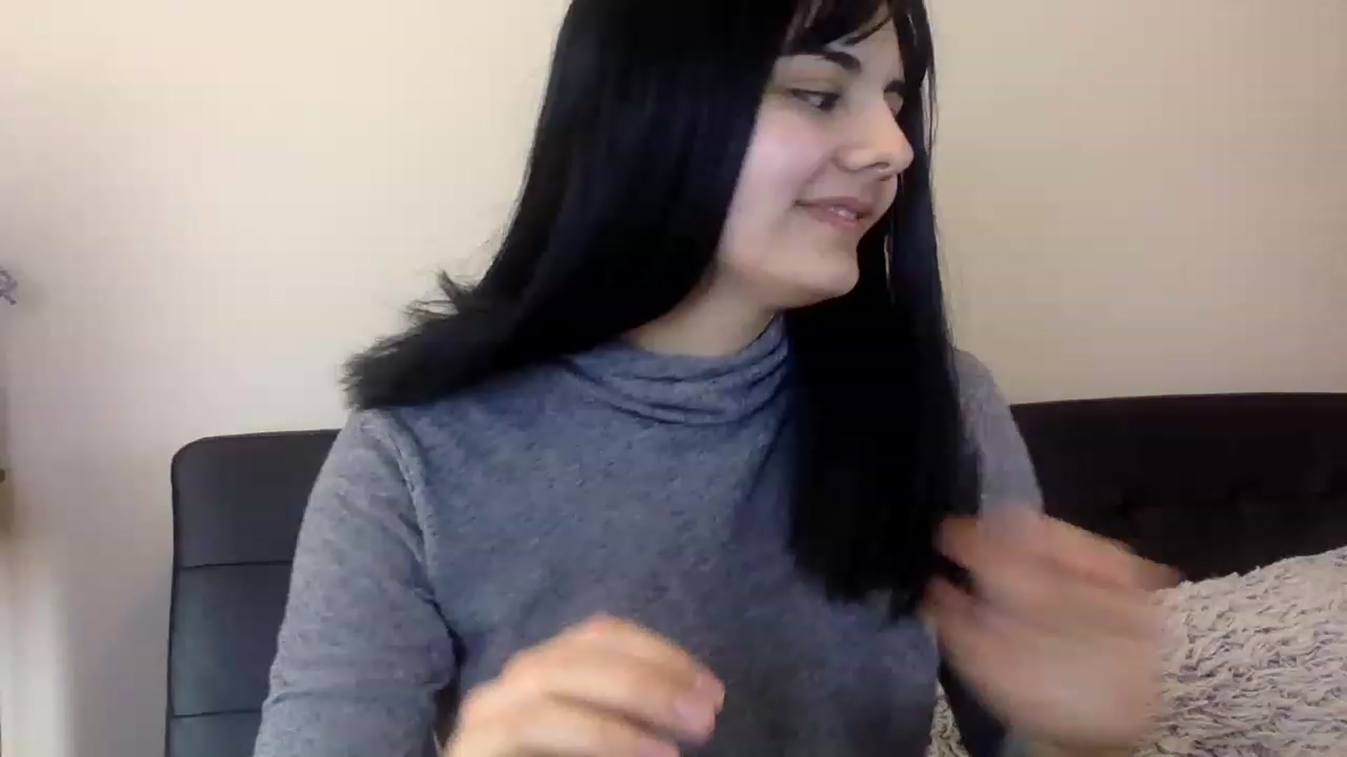 Gallery image thumbnail from laneyangelxx's myfreecams stream on, 02/20/2023, 18:48 image 6 of 20