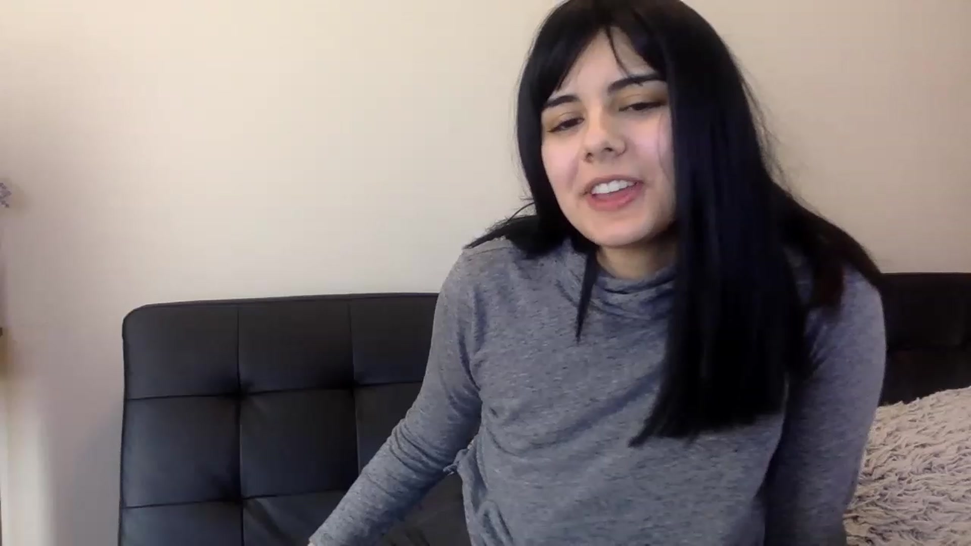 Gallery image thumbnail from laneyangelxx's myfreecams stream on, 02/20/2023, 18:48 image 4 of 20