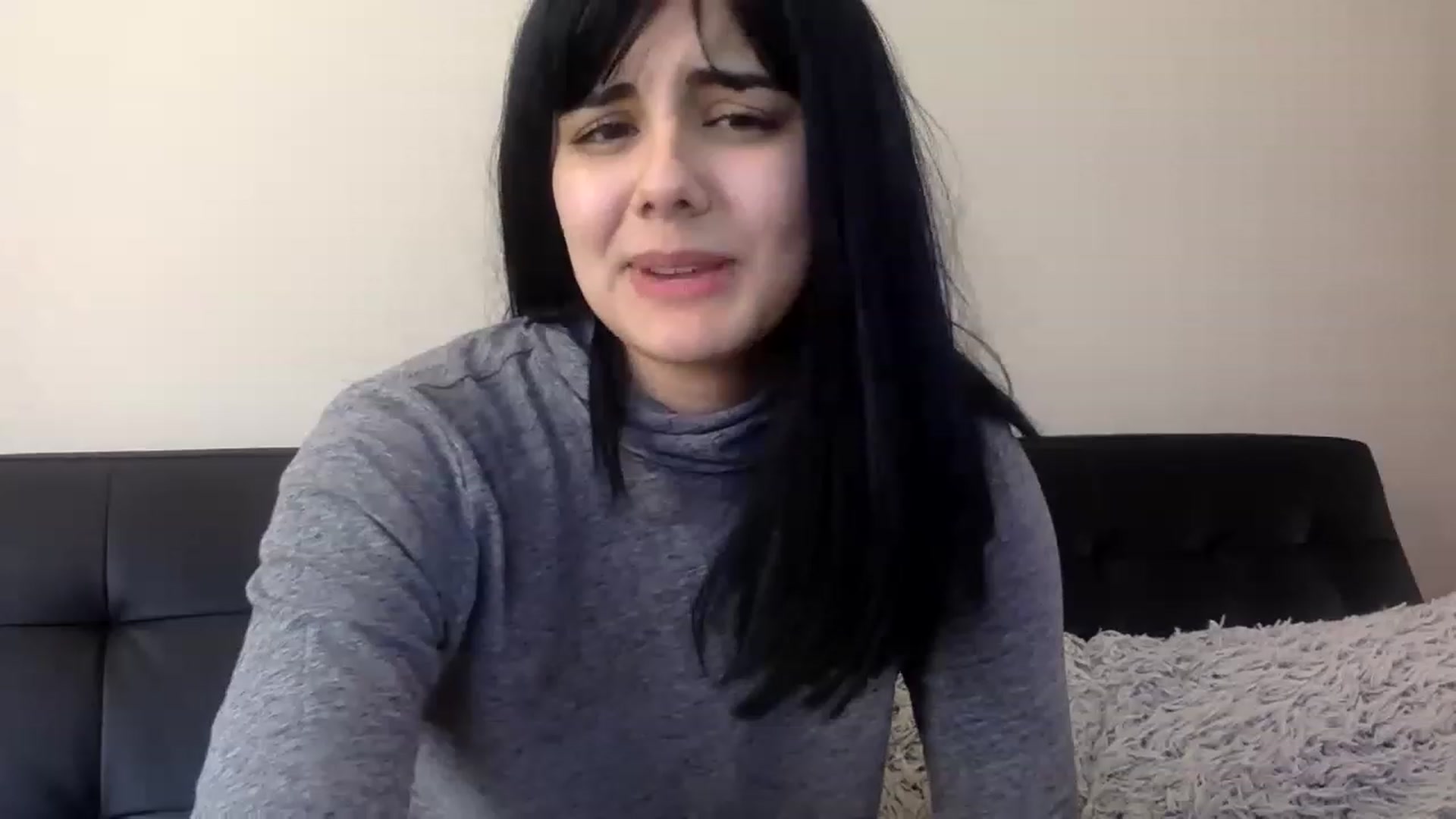 Gallery image thumbnail from laneyangelxx's myfreecams stream on, 02/20/2023, 19:50 image 3 of 20