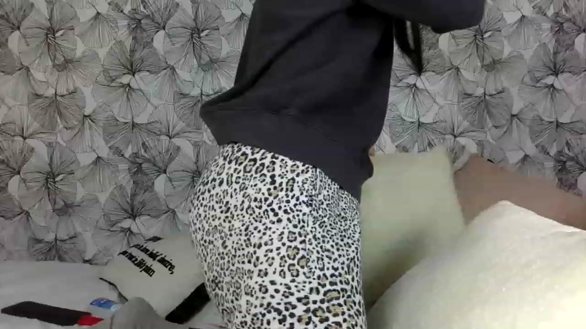 Gallery image thumbnail from laneyangelxx's myfreecams stream on, 03/06/2023, 19:20 image 1 of 20