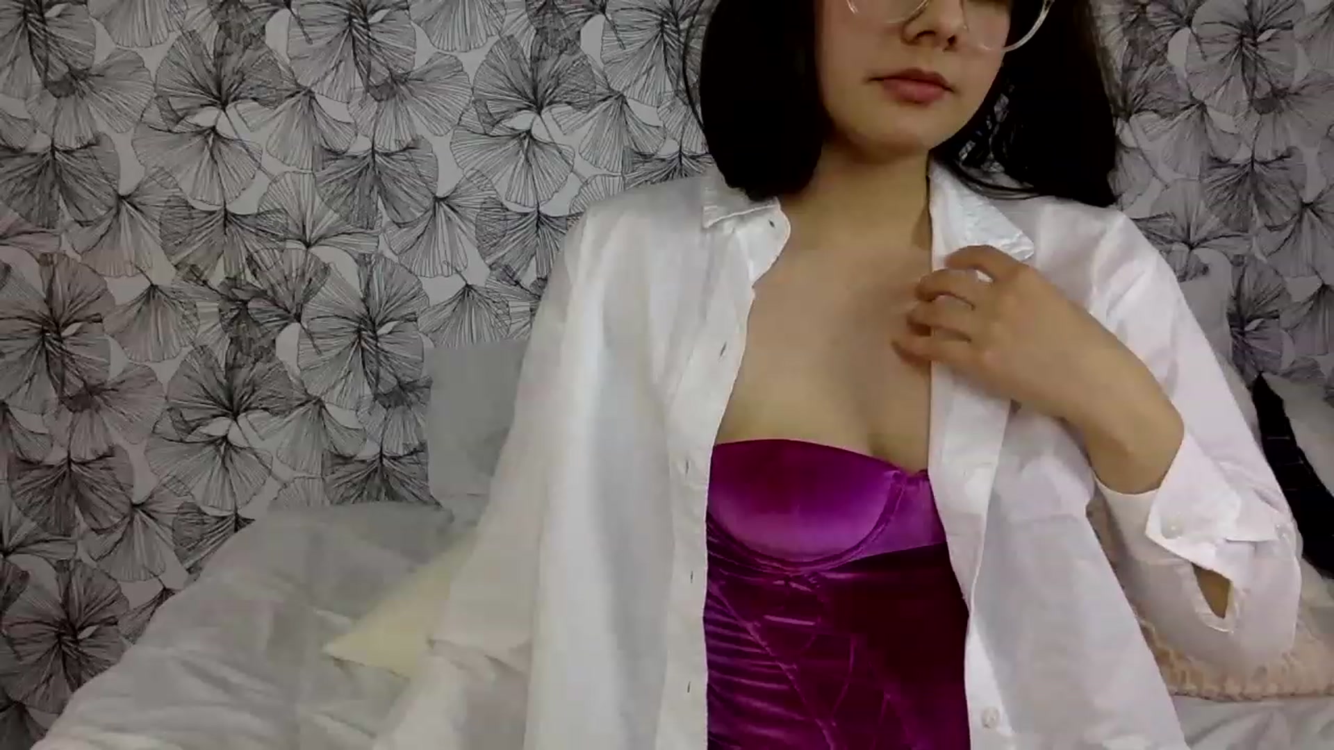 Gallery image thumbnail from laneyangelxx's myfreecams stream on, 03/07/2023, 19:09 image 3 of 20