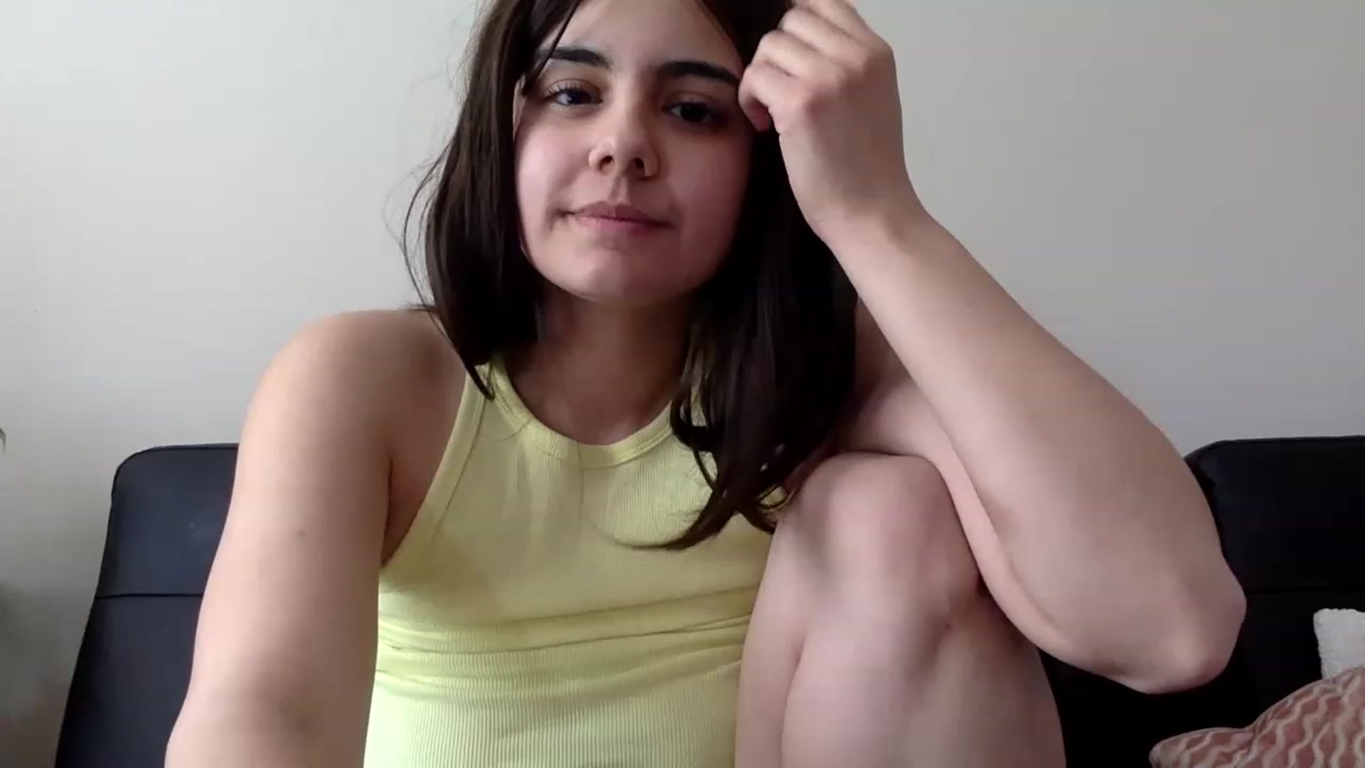 Gallery image thumbnail from laneyangelxx's myfreecams stream on, 03/08/2023, 17:15 image 18 of 20