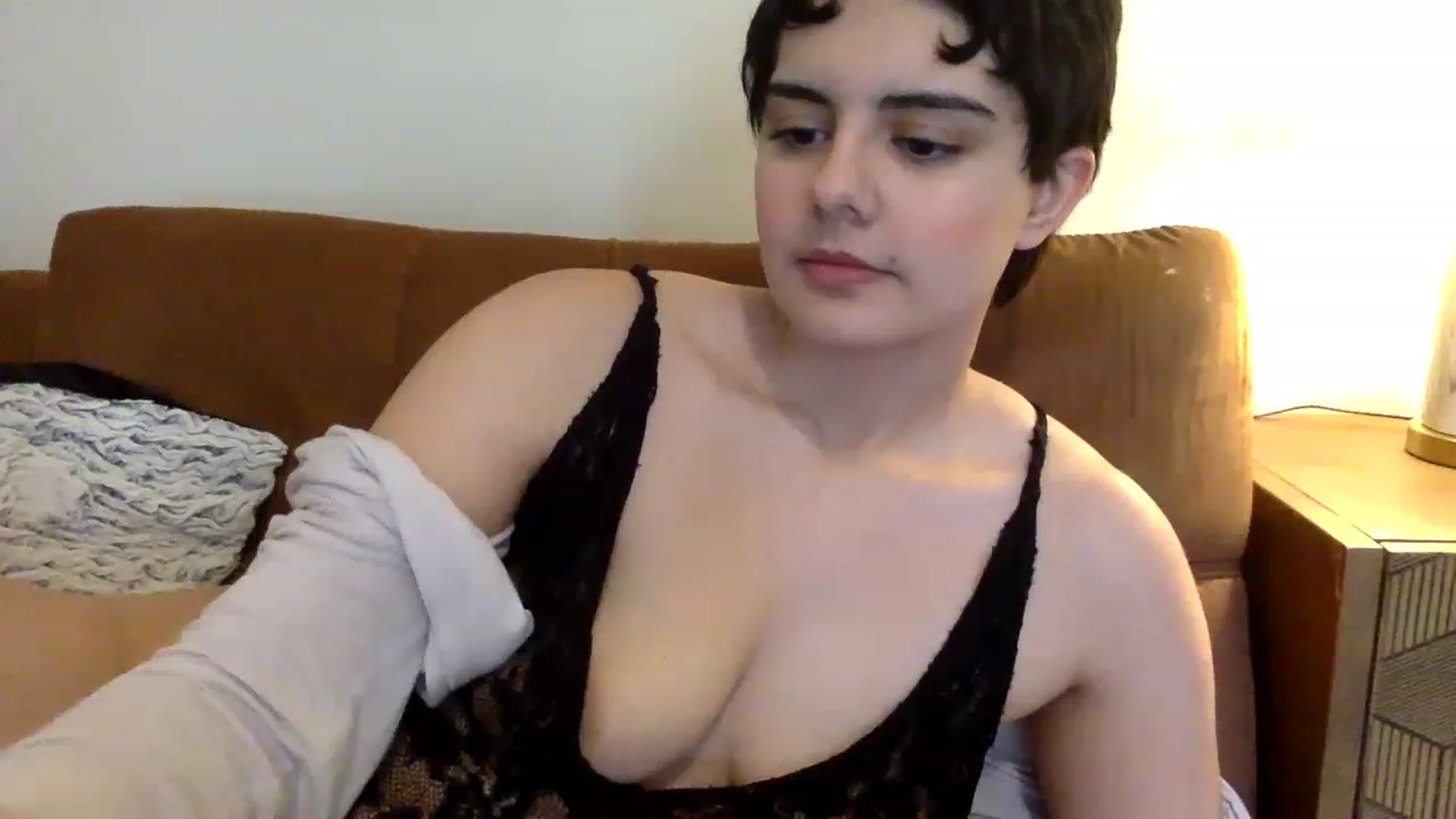 Gallery image thumbnail from laneyangelxx's myfreecams stream on, 03/09/2023, 16:44 image 5 of 20