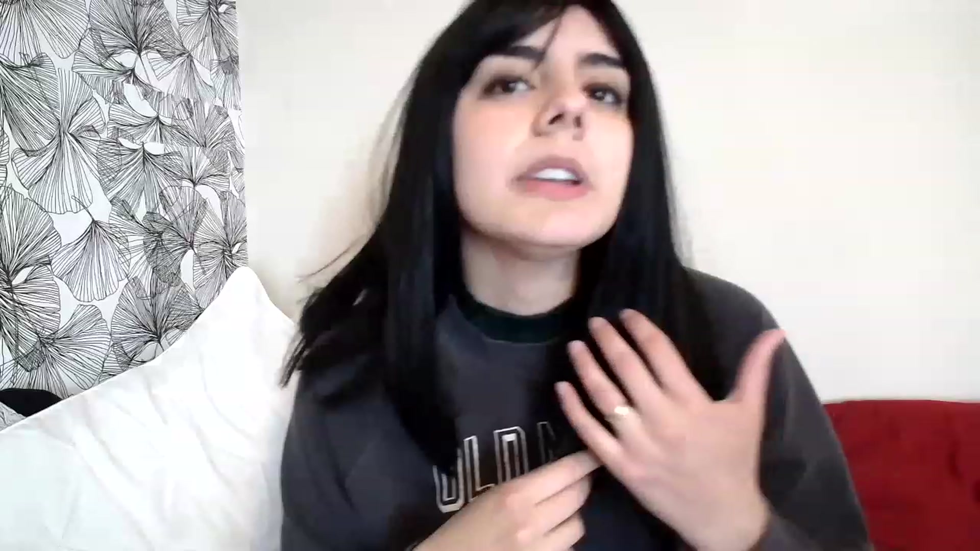 Gallery image thumbnail from laneyangelxx's myfreecams stream on, 03/30/2023, 19:49 image 10 of 20