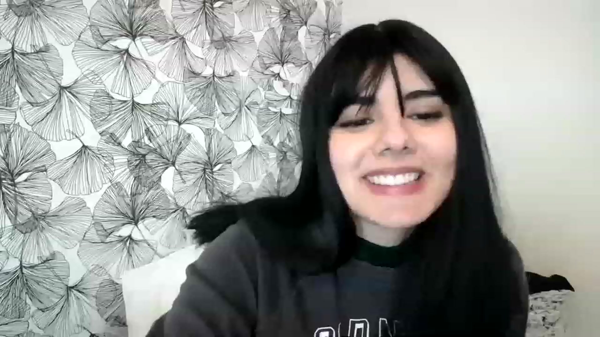 Gallery image thumbnail from laneyangelxx's myfreecams stream on, 03/30/2023, 19:49 image 13 of 20