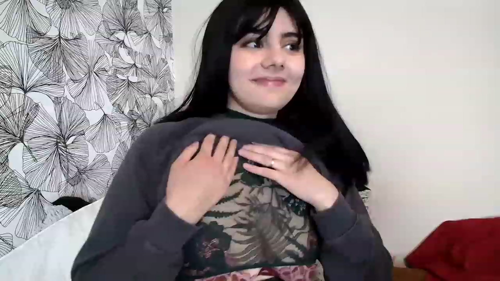 Gallery image thumbnail from laneyangelxx's myfreecams stream on, 03/30/2023, 19:49 image 11 of 20