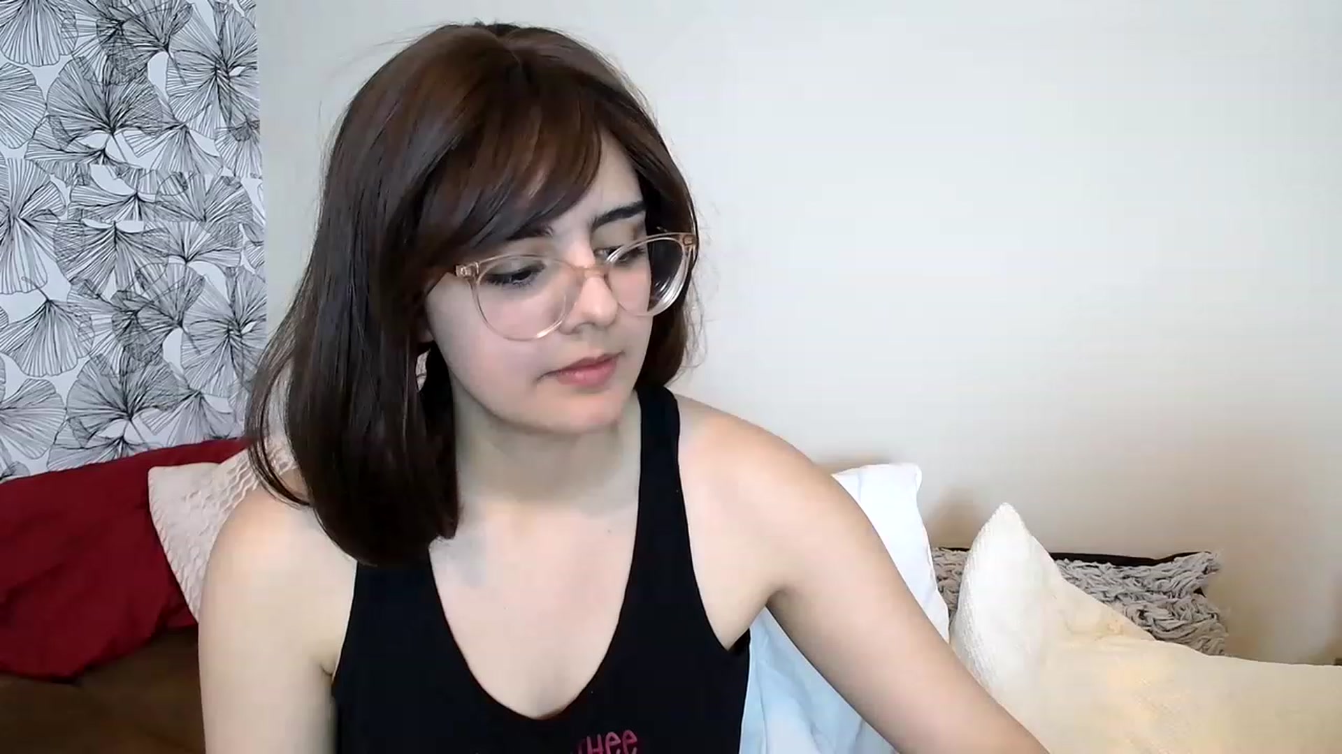 Gallery image thumbnail from laneyangelxx's myfreecams stream on, 03/31/2023, 16:39 image 3 of 20