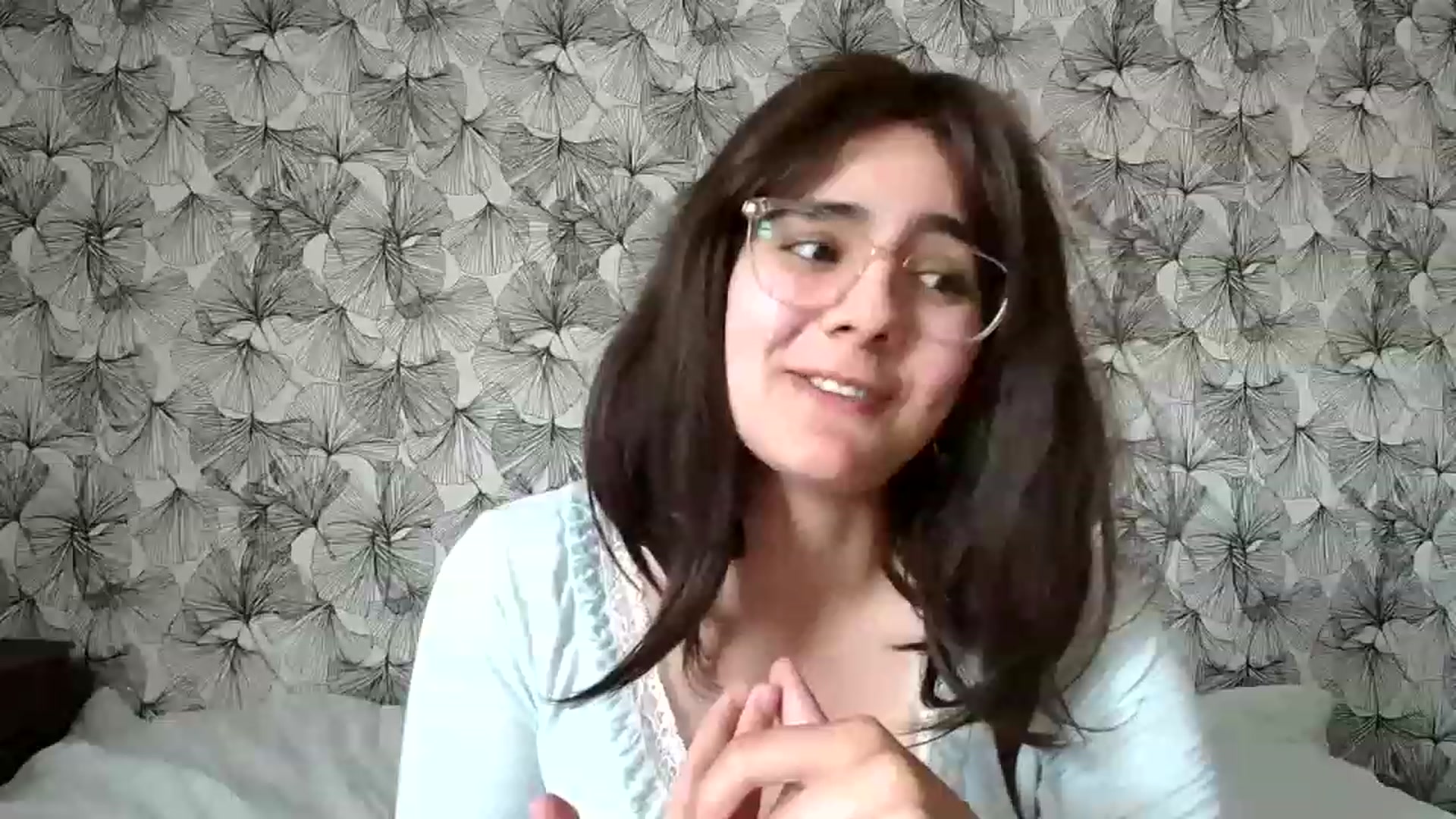 Gallery image thumbnail from laneyangelxx's myfreecams stream on, 05/27/2023, 17:44 image 20 of 20