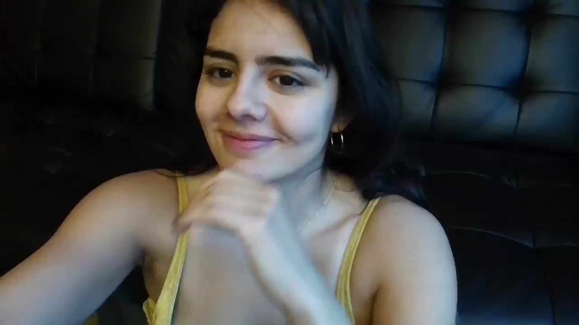 Gallery image thumbnail from laneyangelxx's myfreecams stream on, 11/29/2025, 12:48 image 1 of 20