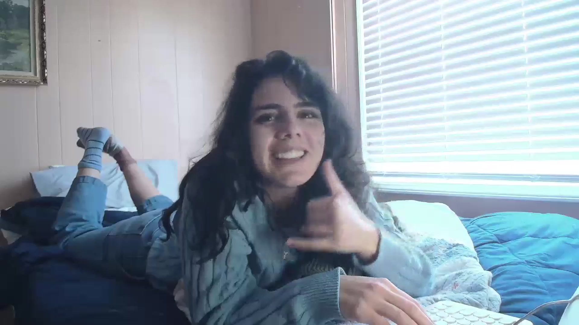 Gallery image thumbnail from laneyangelxx's myfreecams stream on, 12/20/2025, 20:02 image 2 of 20