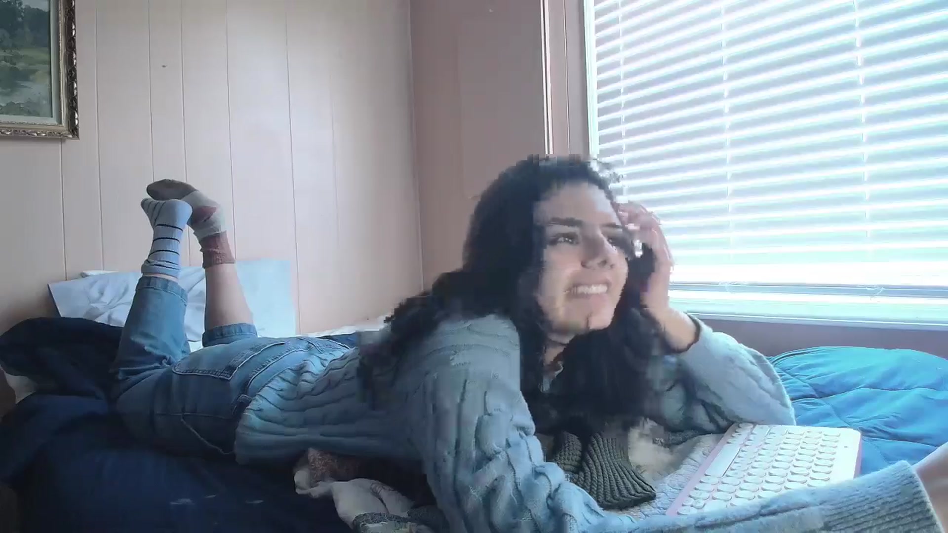 Gallery image thumbnail from laneyangelxx's myfreecams stream on, 12/20/2025, 20:02 image 5 of 20