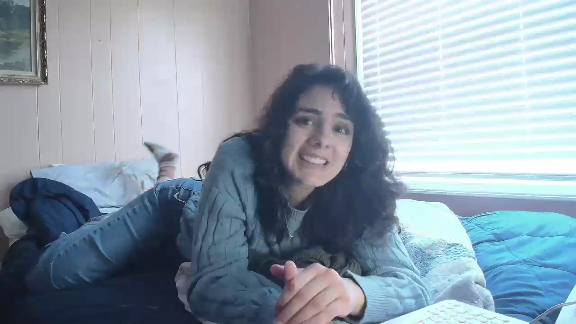 Gallery image thumbnail from laneyangelxx's myfreecams stream on, 12/20/2025, 20:02 image 3 of 20
