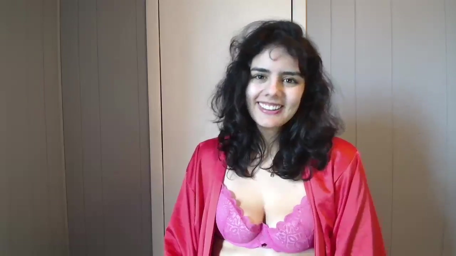Gallery image thumbnail from laneyangelxx's myfreecams stream on, 12/28/2025, 18:12 image 3 of 20
